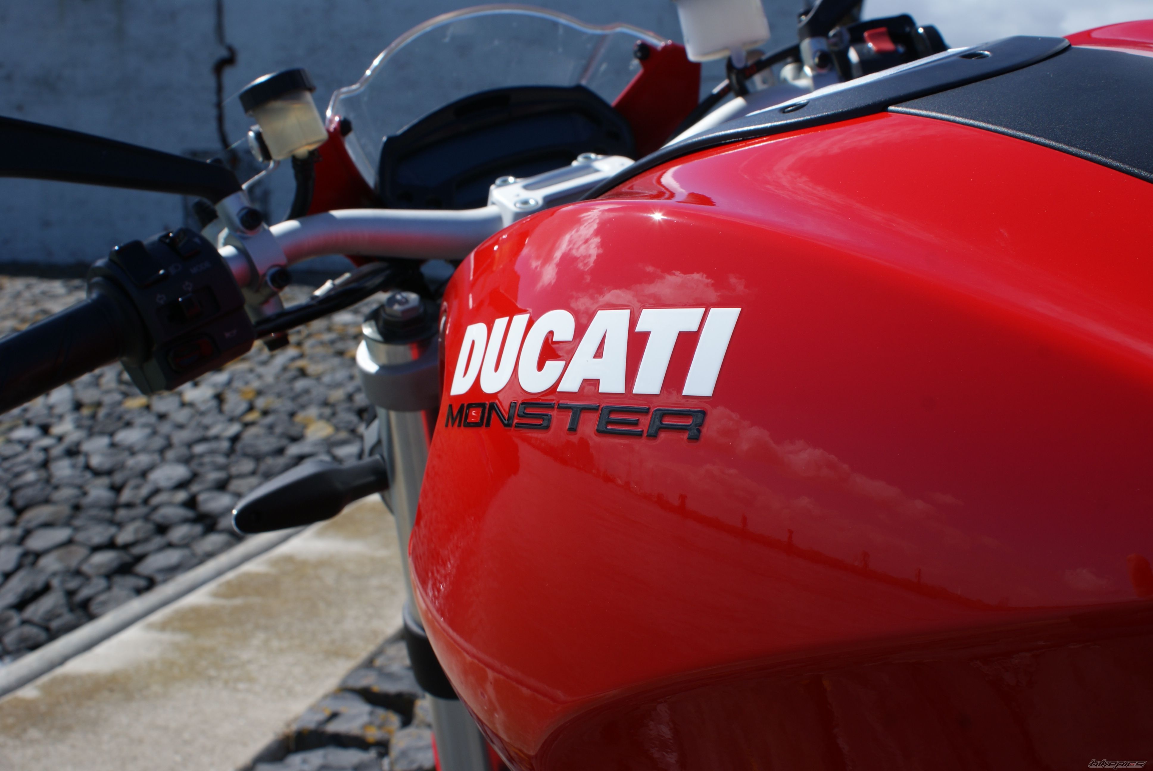 2009 DUCATI MONSTER 1100 | Picture 2061534 motorcycle photo