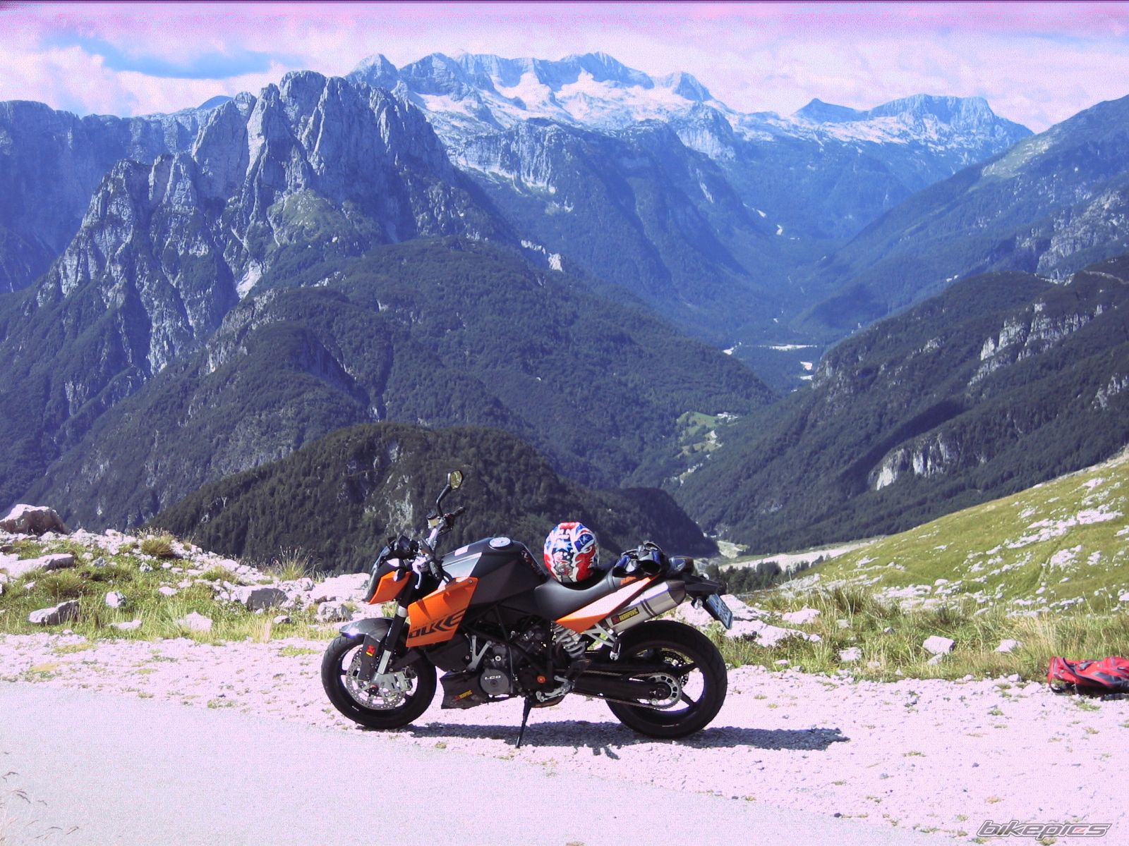 2010 KTM 990 SUPERDUKE | Picture 2061708 motorcycle photo