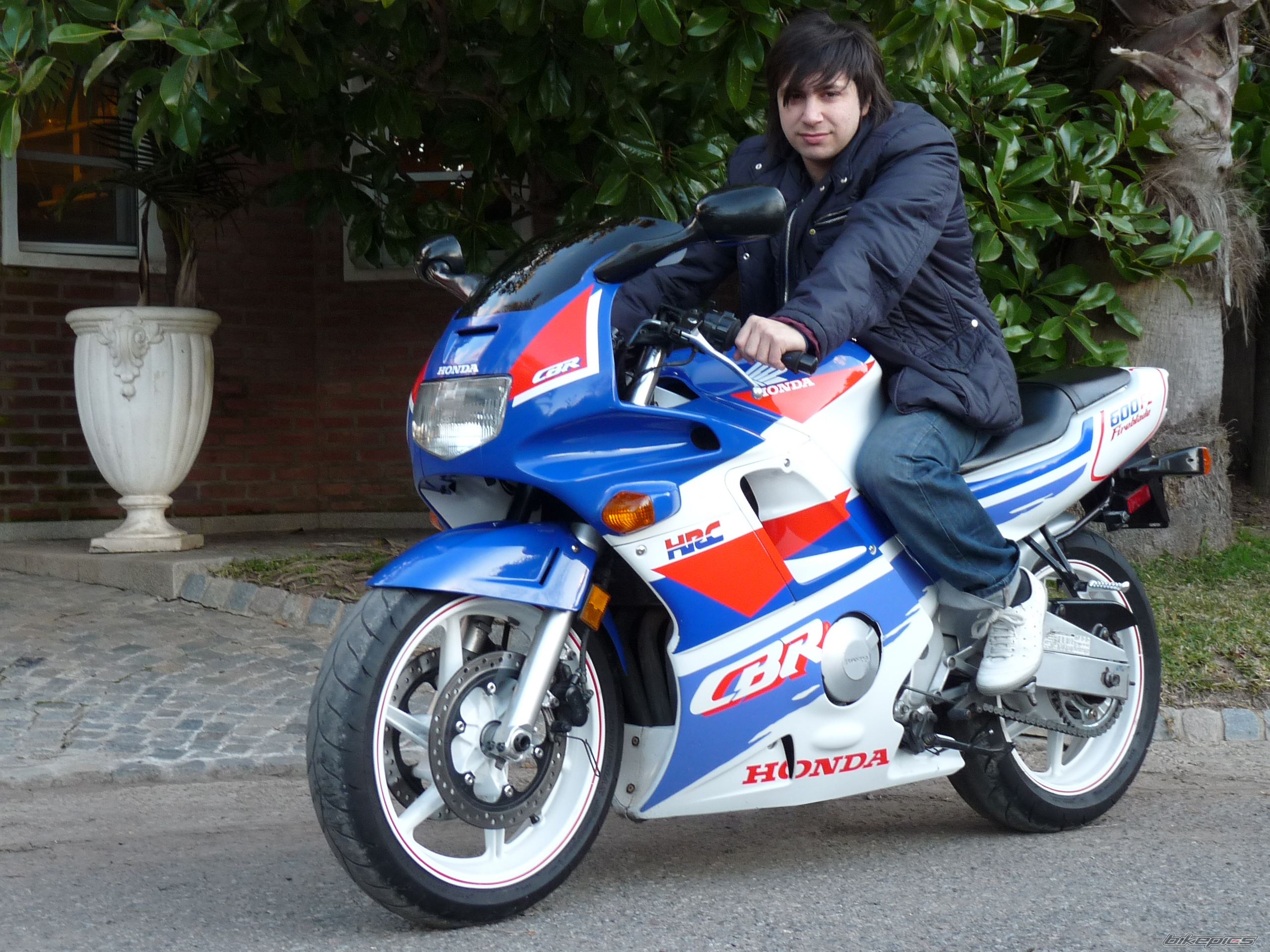 1994 HONDA CBR 600 | Picture 2062027 motorcycle photo
