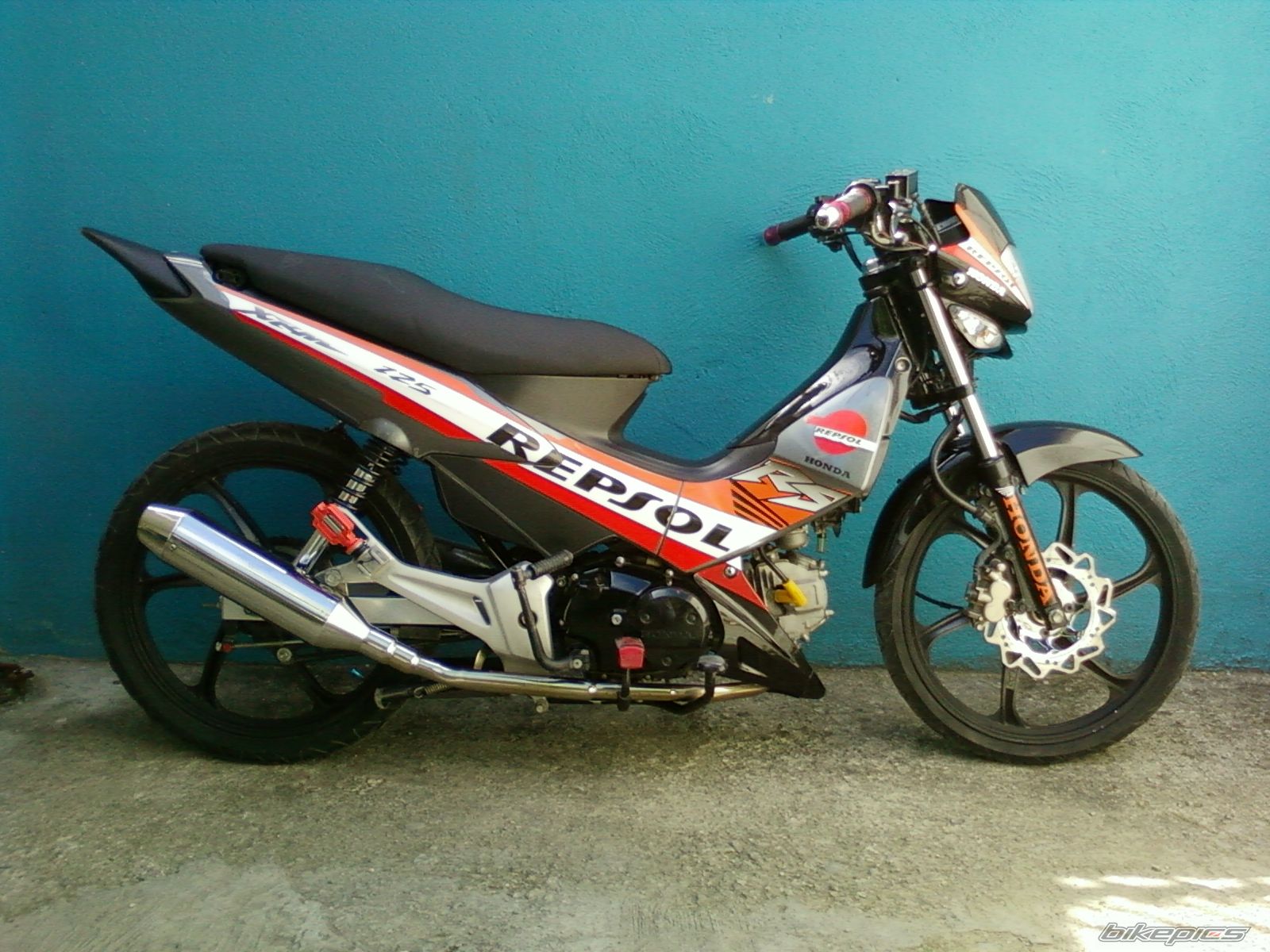 2010 HONDA XRM 110 | Picture 2062210 motorcycle photo