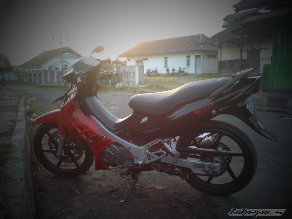 1996 SUZUKI SATRIA 120 | Picture 2063002 motorcycle photo