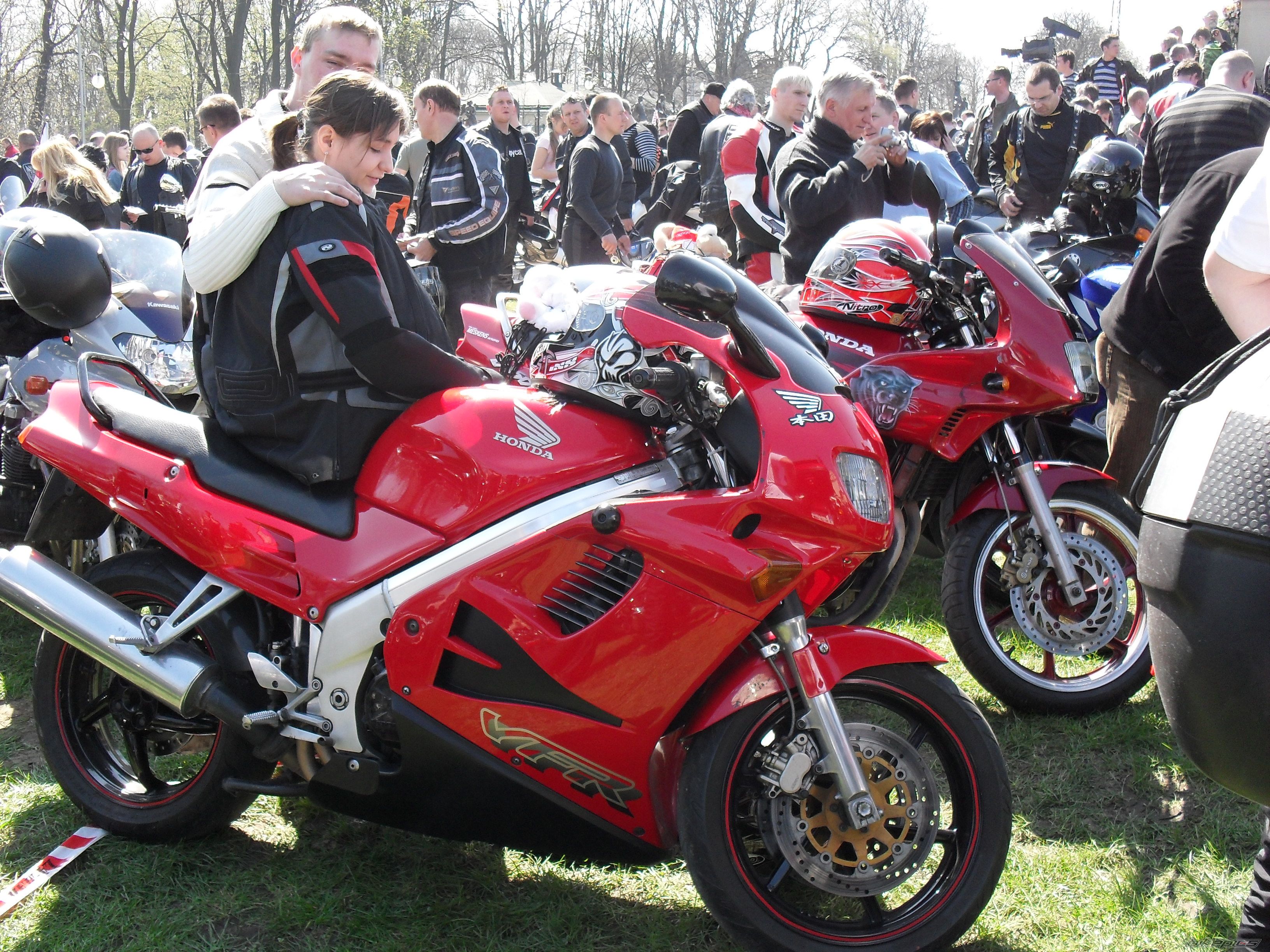 1996 HONDA VFR 750 | Picture 2064579 motorcycle photo