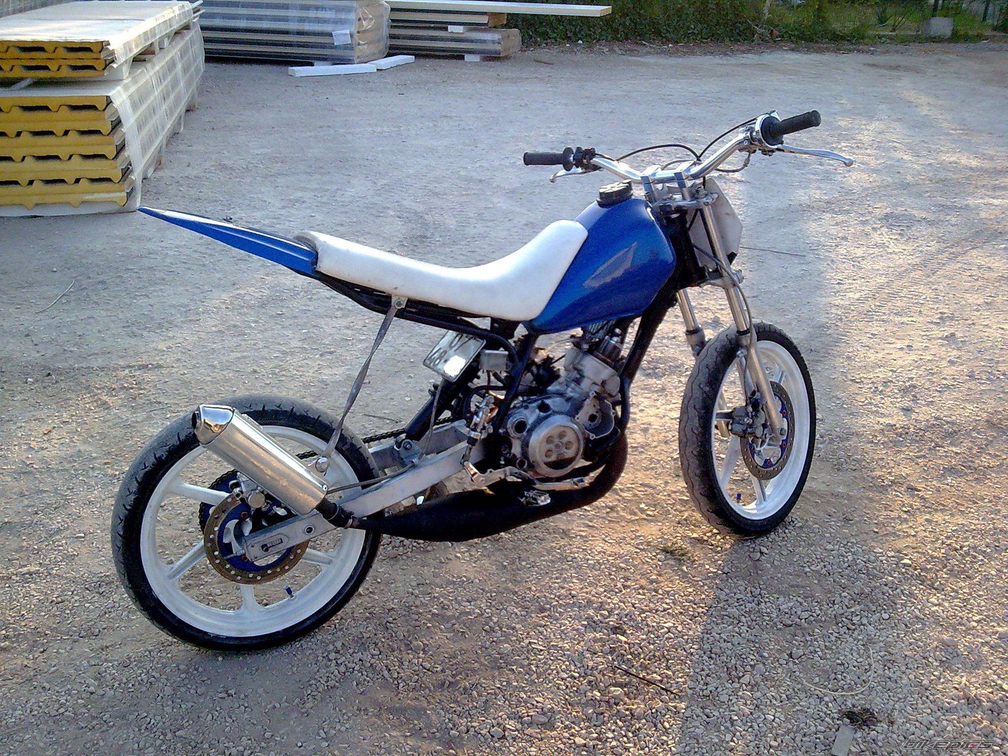 2010 YAMAHA DT 50 | Picture 2064807 motorcycle photo