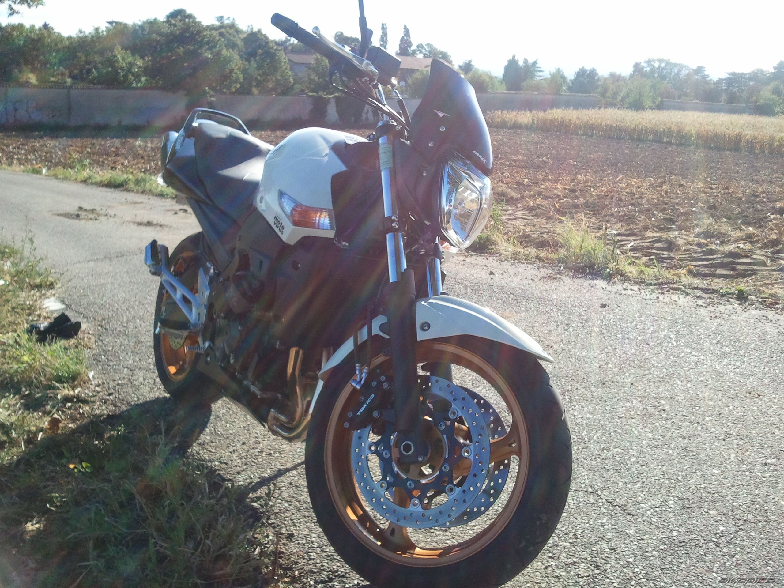 2010 SUZUKI GSR 600 | Picture 2065423 motorcycle photo
