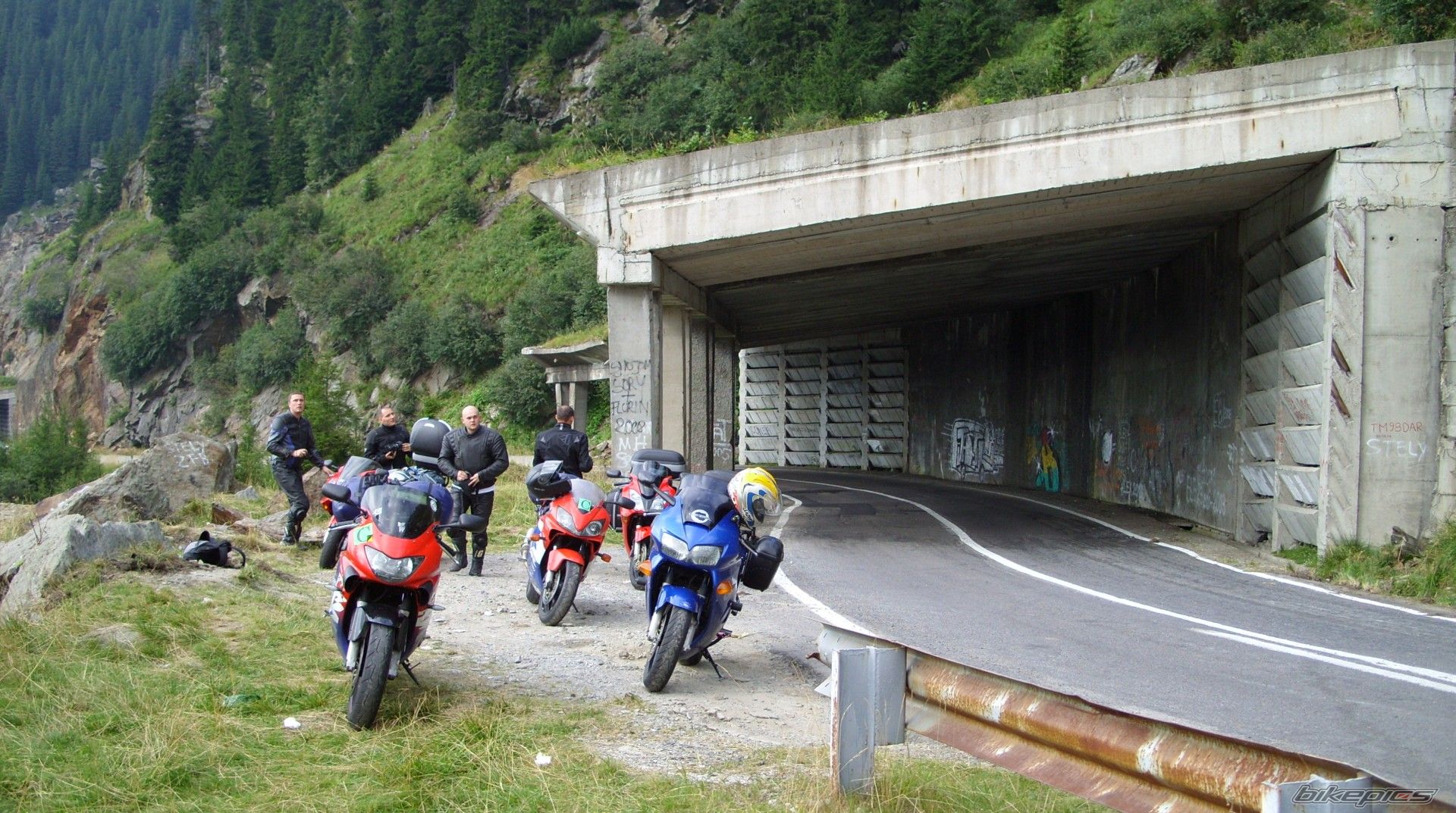 1999 HONDA CBR 600 | Picture 2065536 motorcycle photo
