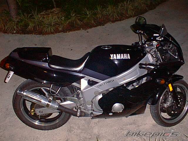 1991 YAMAHA FZR 600 | Picture 20660 motorcycle photo