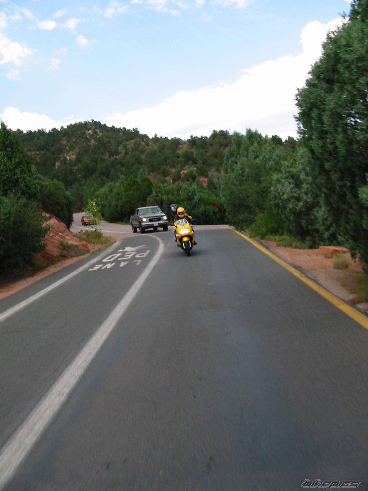 2001 SUZUKI GSX 600 | Picture 20678 motorcycle photo