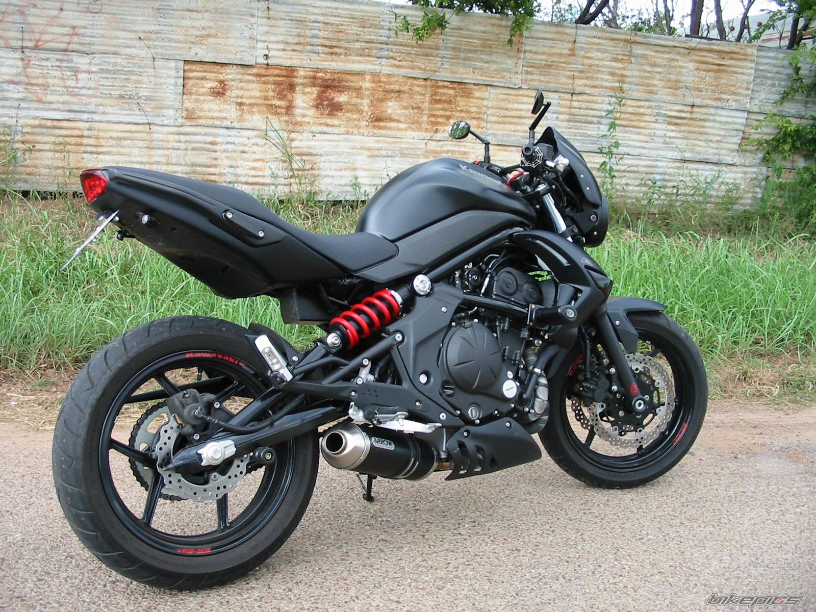 2010 KAWASAKI ER 6N | Picture 2067928 motorcycle photo