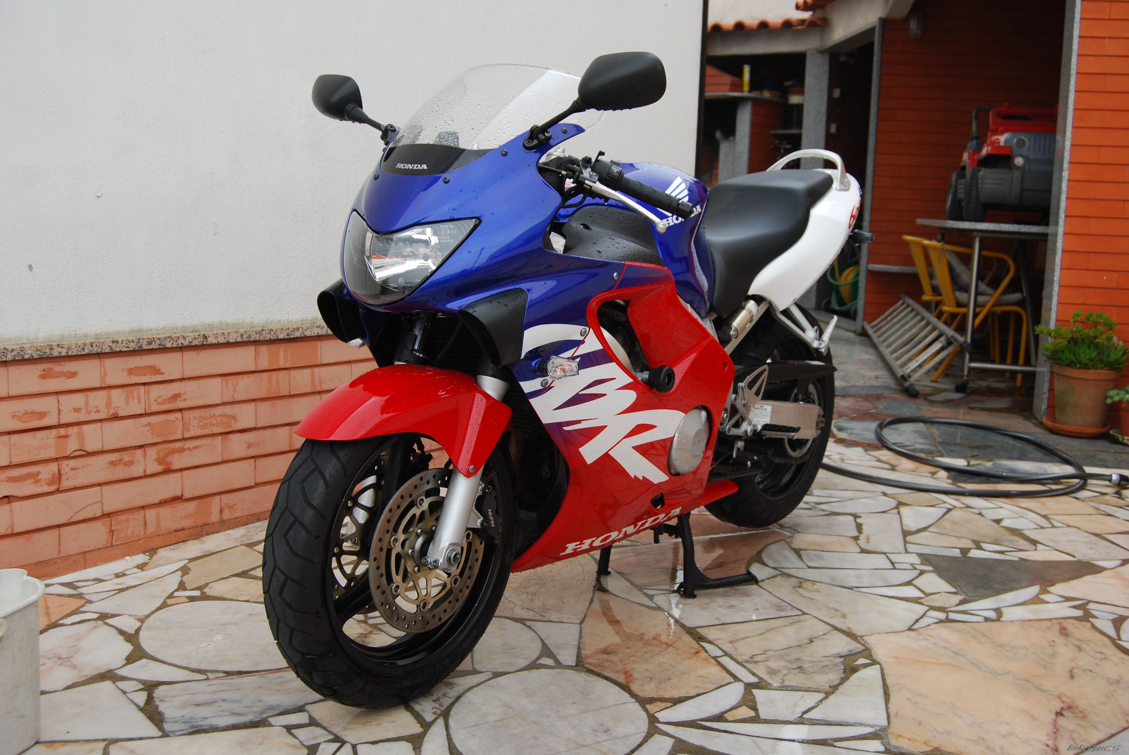 2000 HONDA CBR 600 FS | Picture 2067960 motorcycle photo