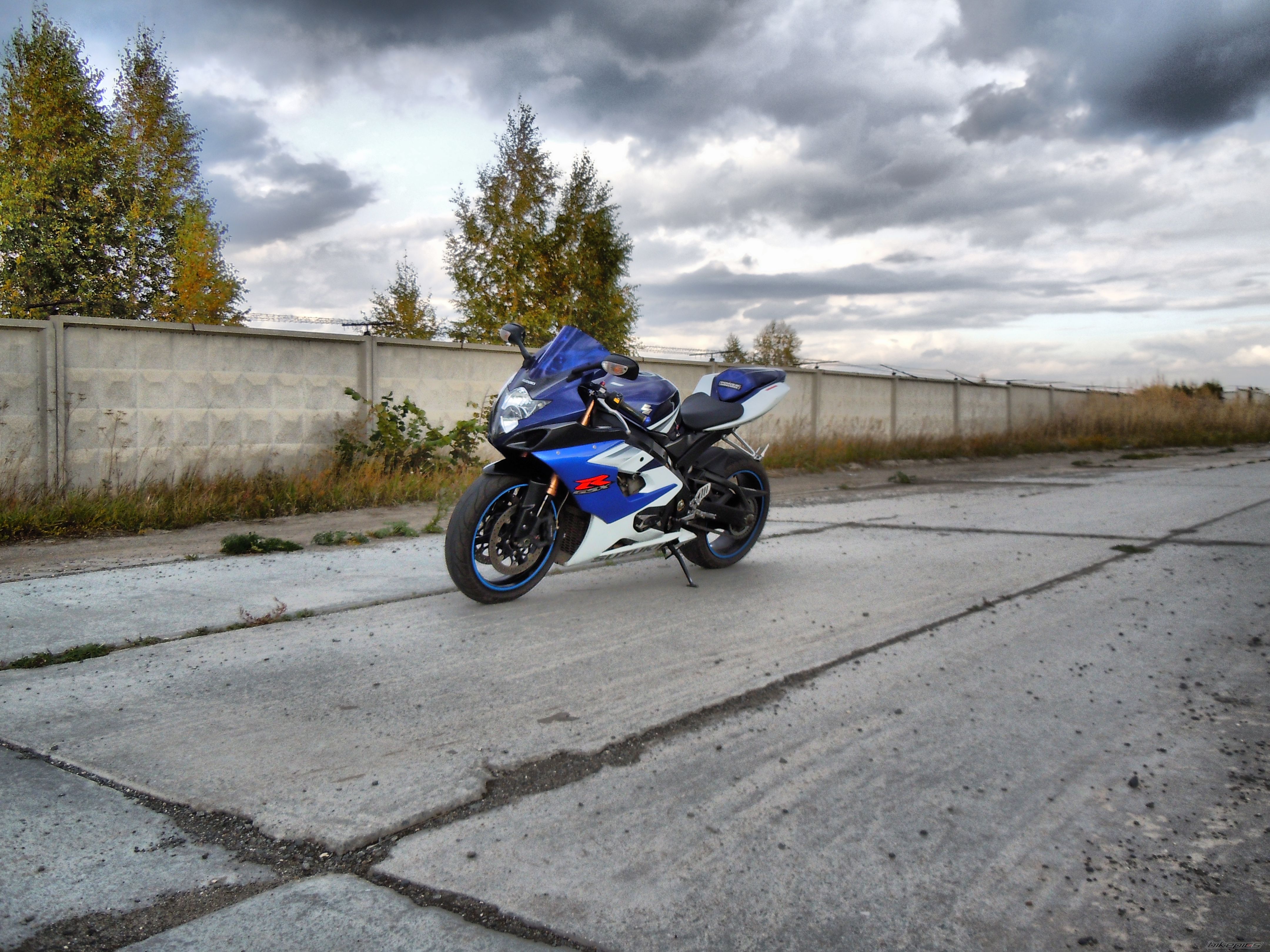 2005 SUZUKI GSX R 1000 | Picture 2068001 motorcycle photo