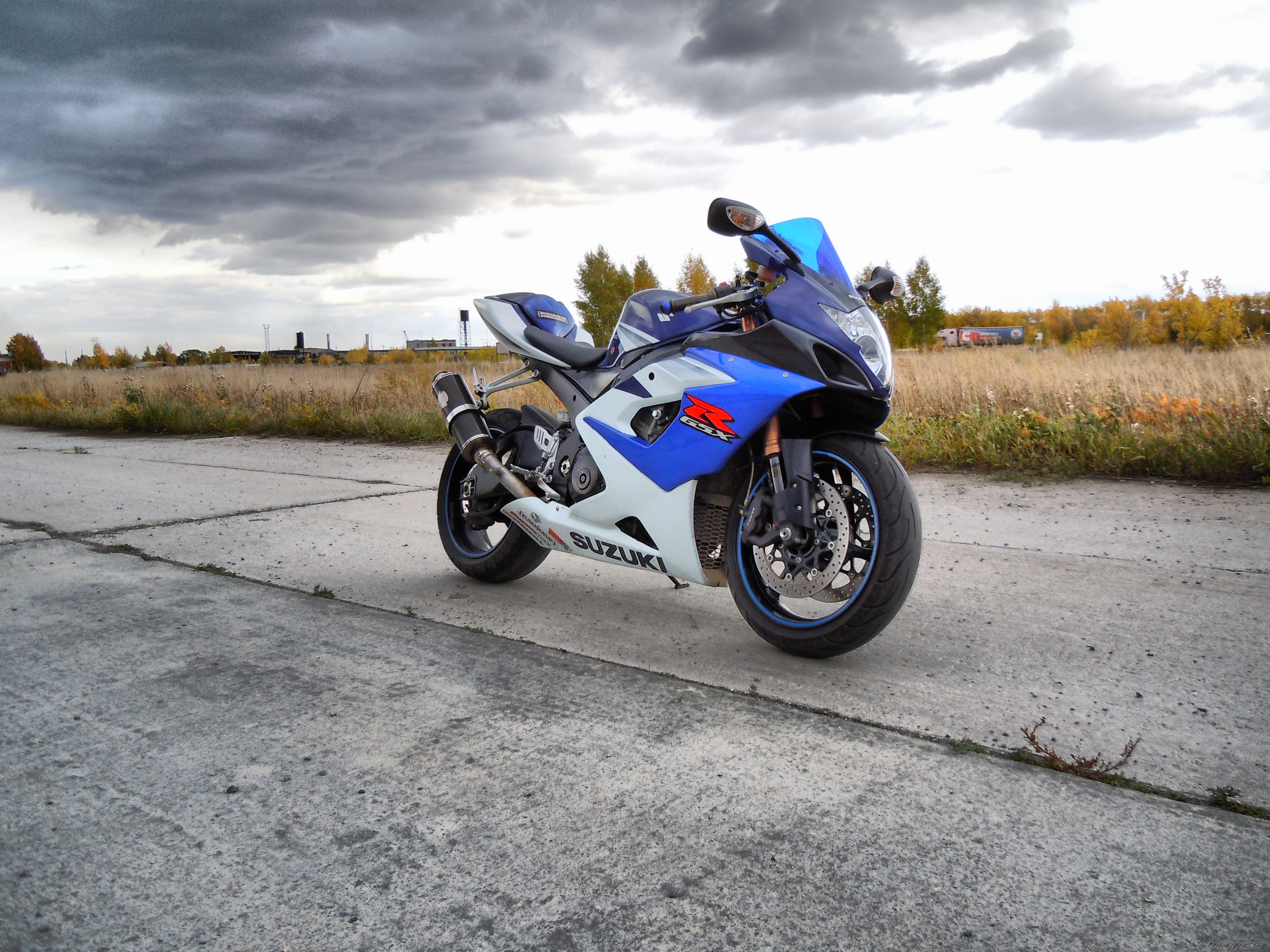 2005 SUZUKI GSX R 1000 | Picture 2068002 motorcycle photo