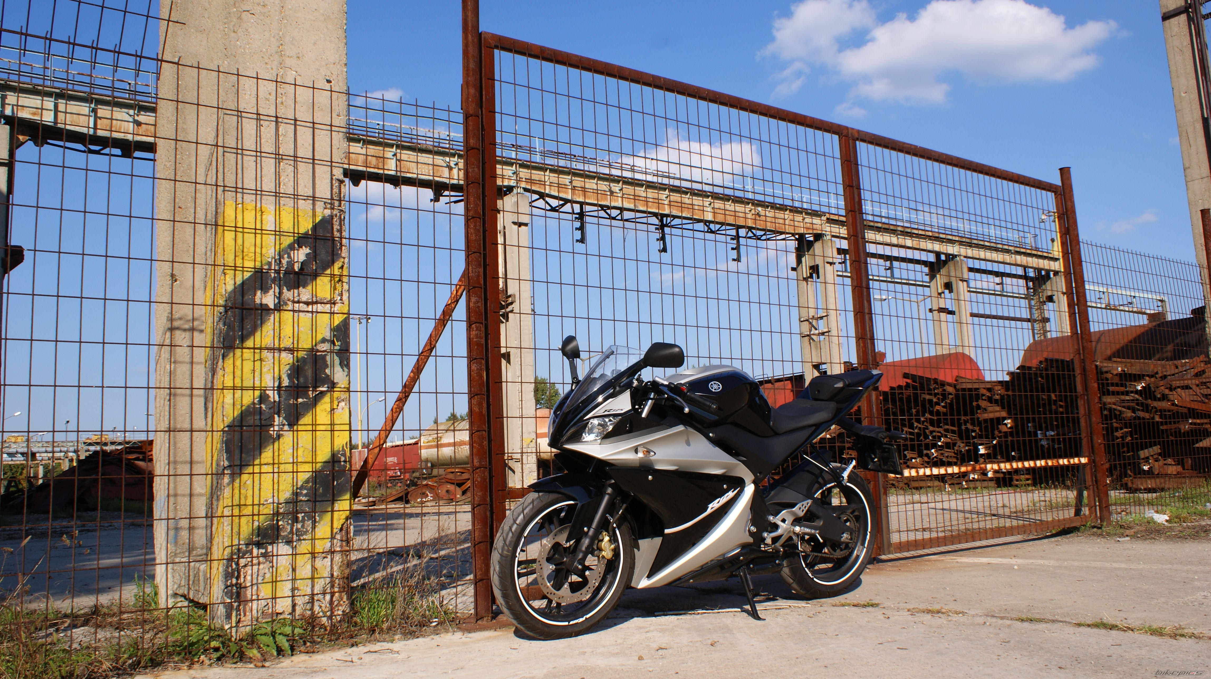 2008 YAMAHA YZF R125 | Picture 2068459 motorcycle photo