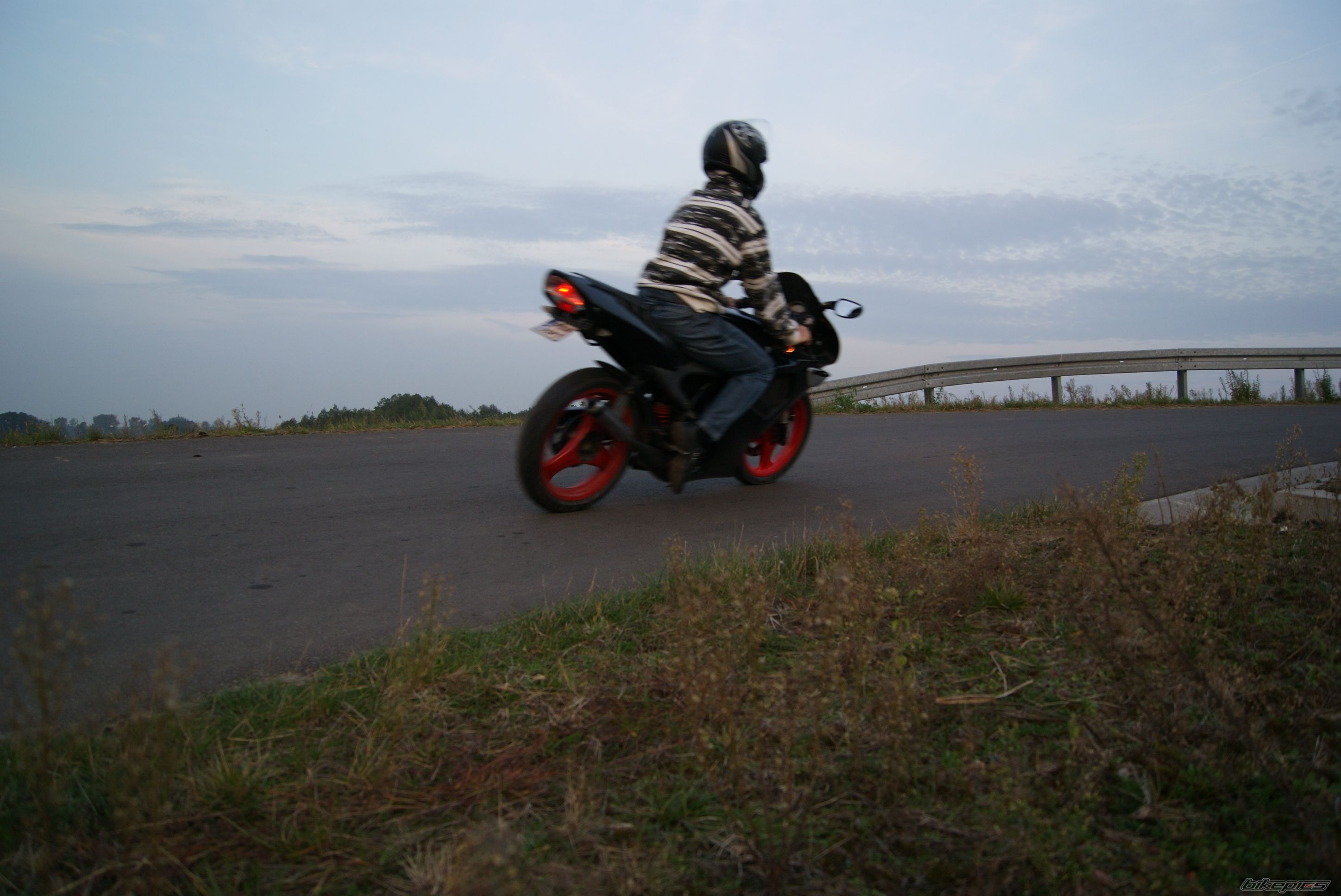    | Picture 2069990 motorcycle photo