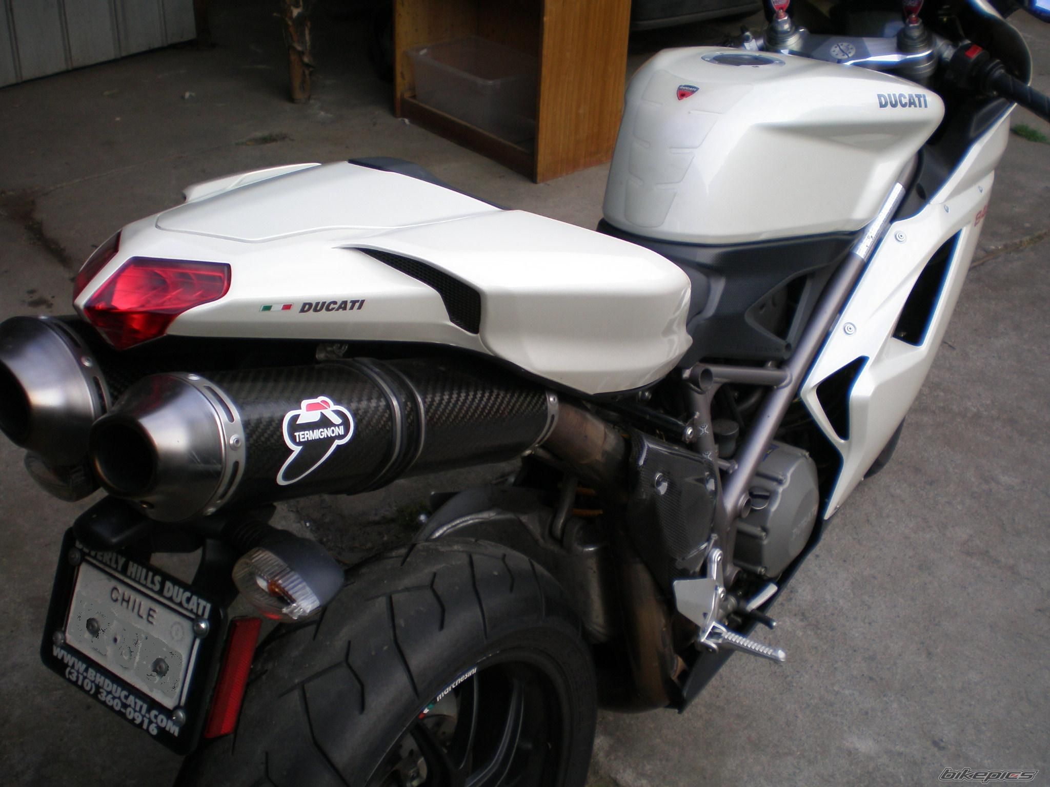 2010 DUCATI 848 | Picture 2070022 motorcycle photo