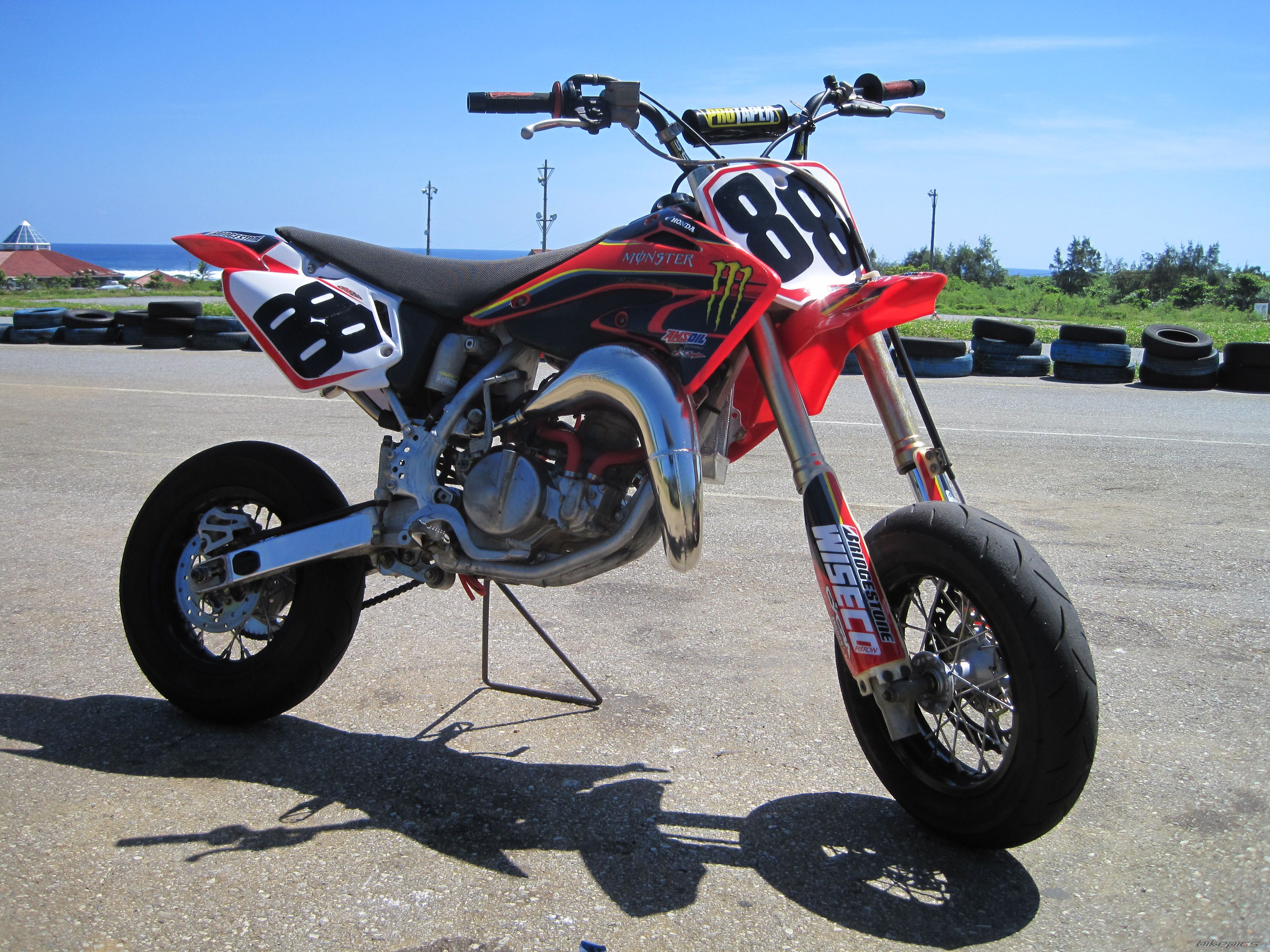 2004 HONDA CR 85 | Picture 2070225 motorcycle photo
