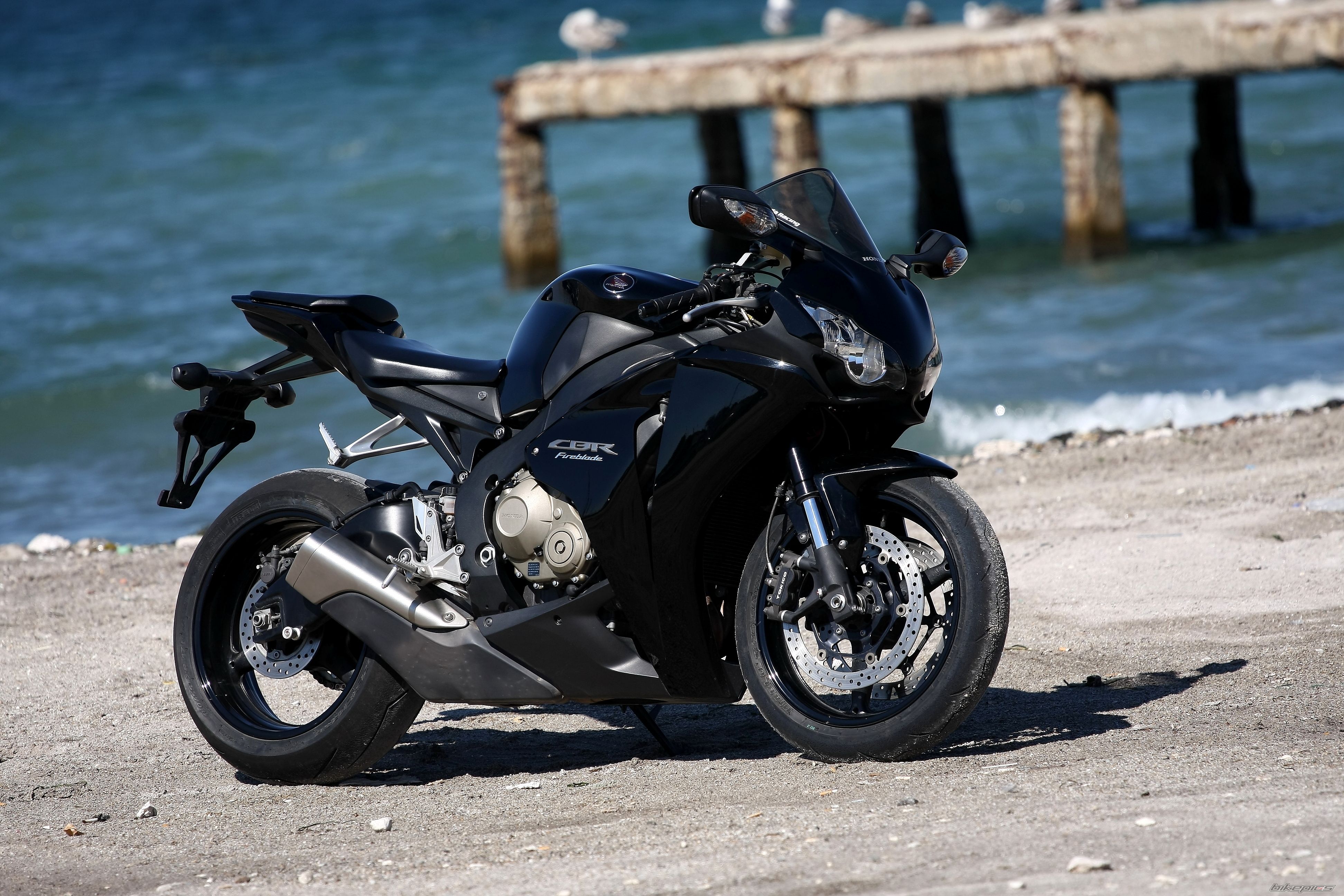 2008 HONDA CBR 1000  RR | Picture 2072291 motorcycle photo