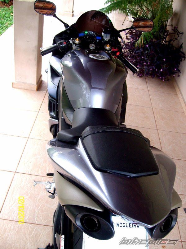 2005 YAMAHA YZF R1 | Picture 2073148 motorcycle photo