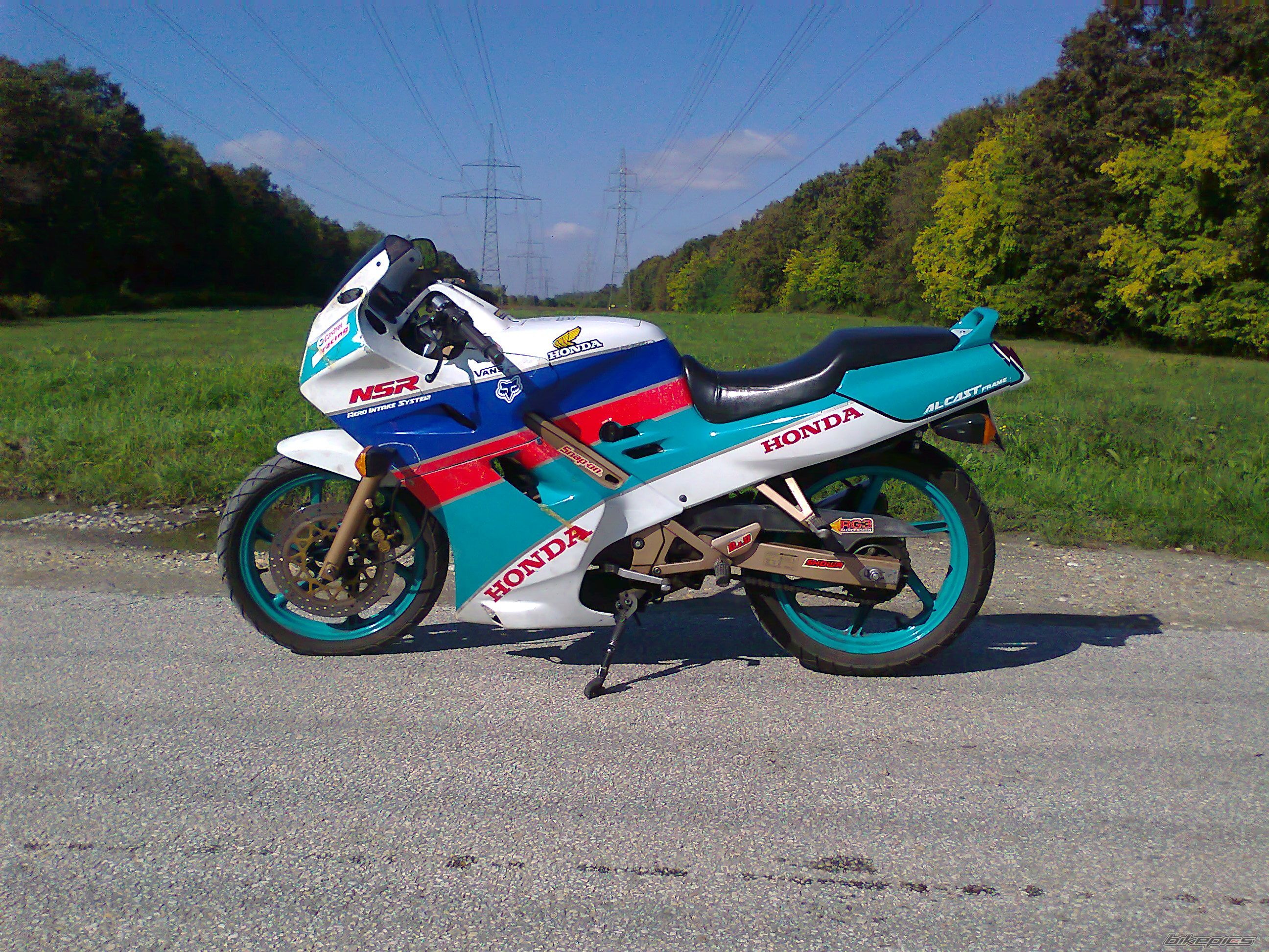1992 HONDA NSR 125 | Picture 2075186 motorcycle photo
