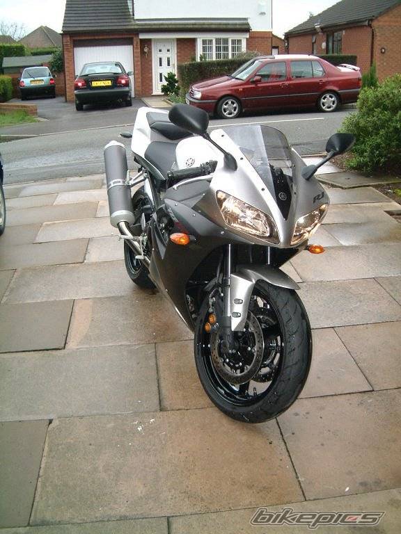 2002 YAMAHA YZF R1 | Picture 20760 motorcycle photo