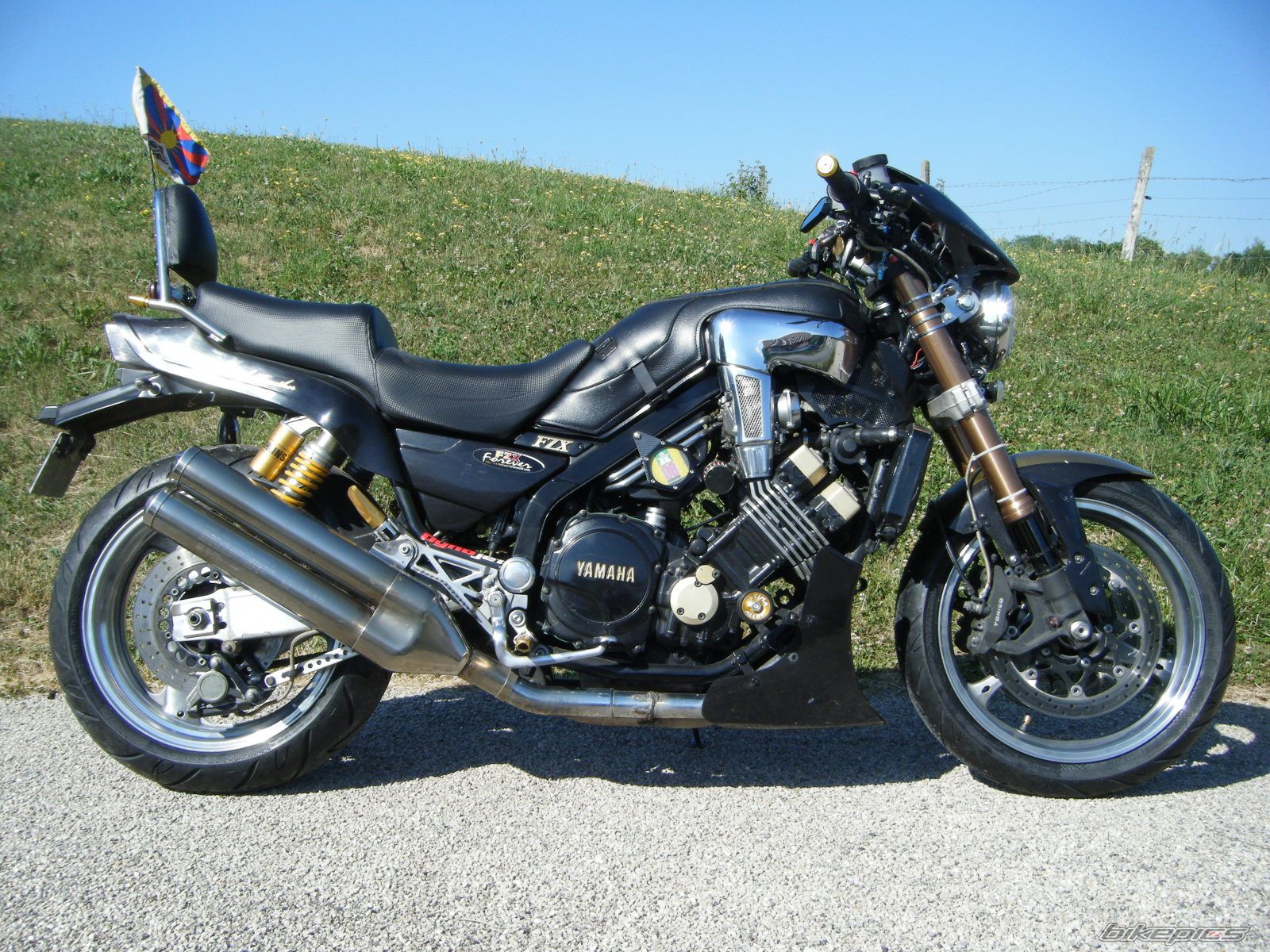1987 YAMAHA FZX 750 | Picture 2076021 motorcycle photo