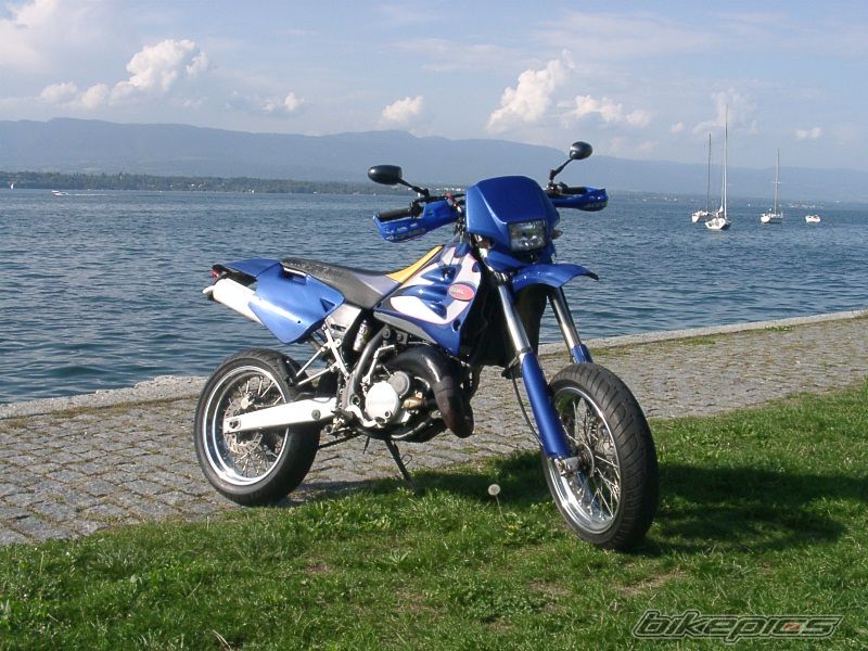 2000 HUSQVARNA SM 125 S | Picture 2076169 motorcycle photo