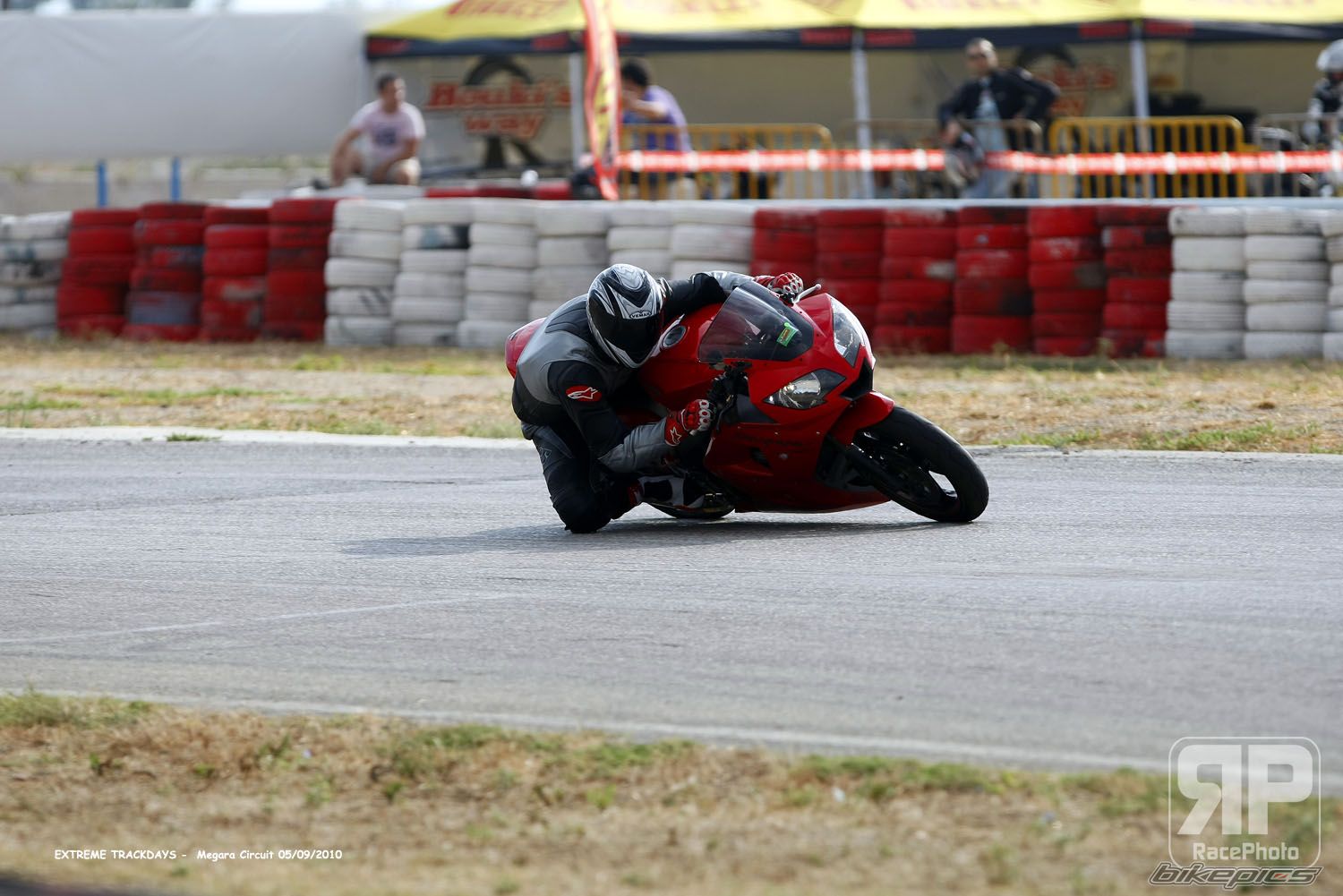 2005 TRIUMPH DAYTONA 650 | Picture 2076542 motorcycle photo