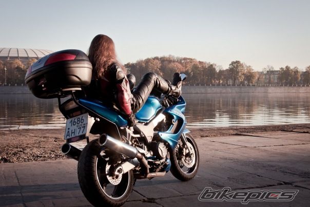1999 HONDA VTR 1000 | Picture 2078714 motorcycle photo