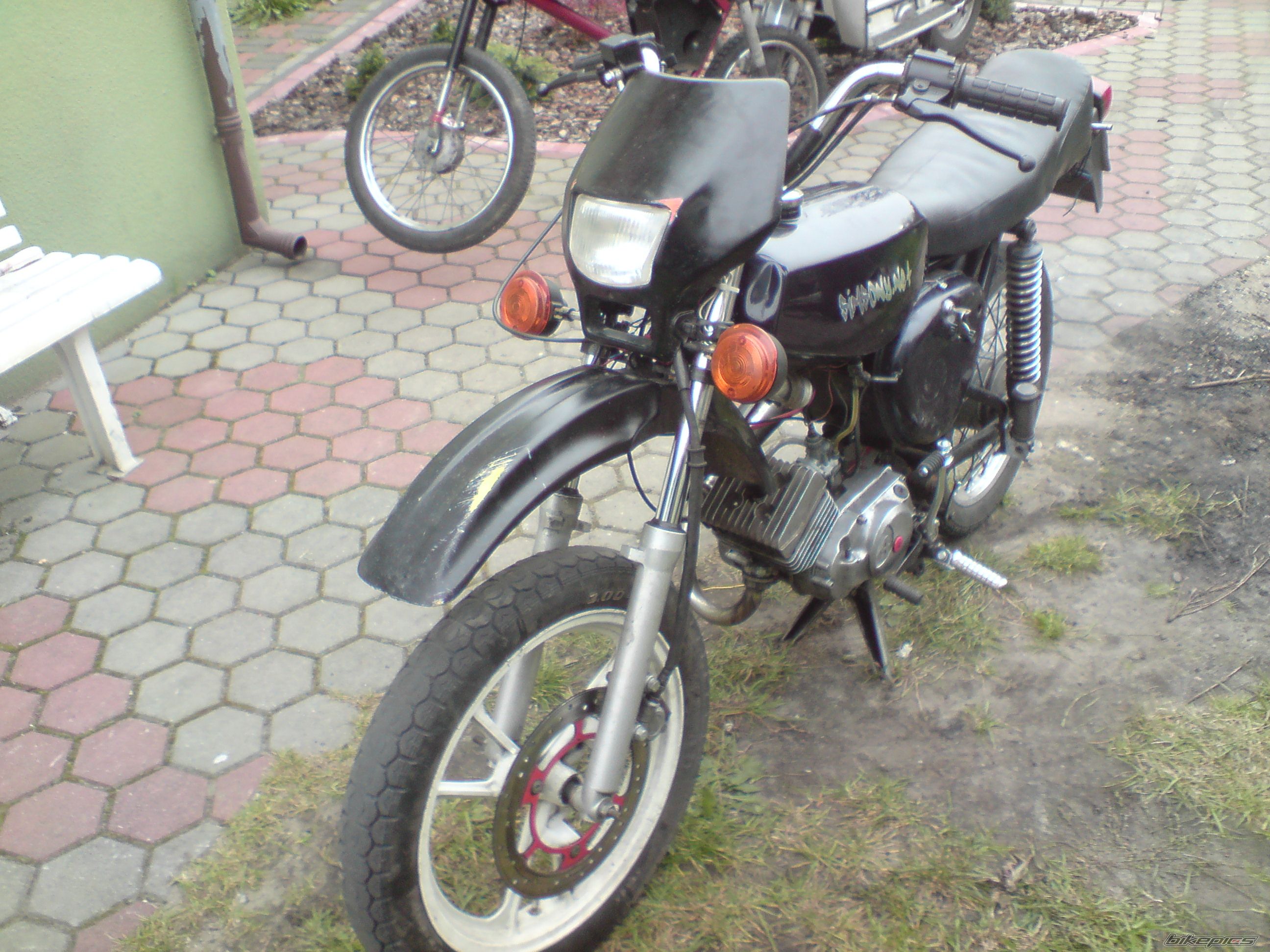    | Picture 2080515 motorcycle photo
