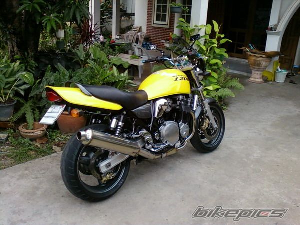 1999 SUZUKI GSX 1200 | Picture 2080793 motorcycle photo