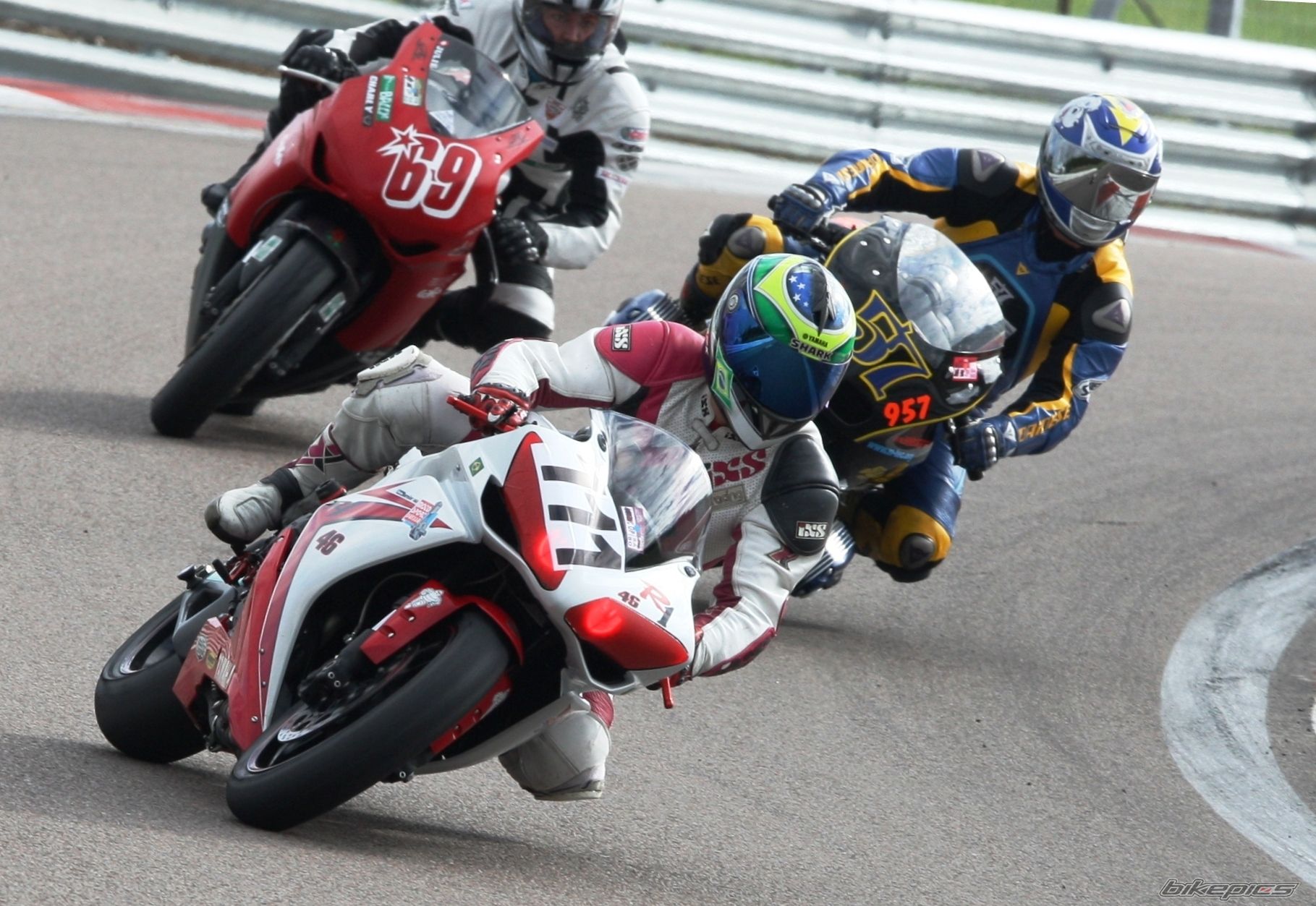 2007 YAMAHA YZF R1 | Picture 2082099 motorcycle photo