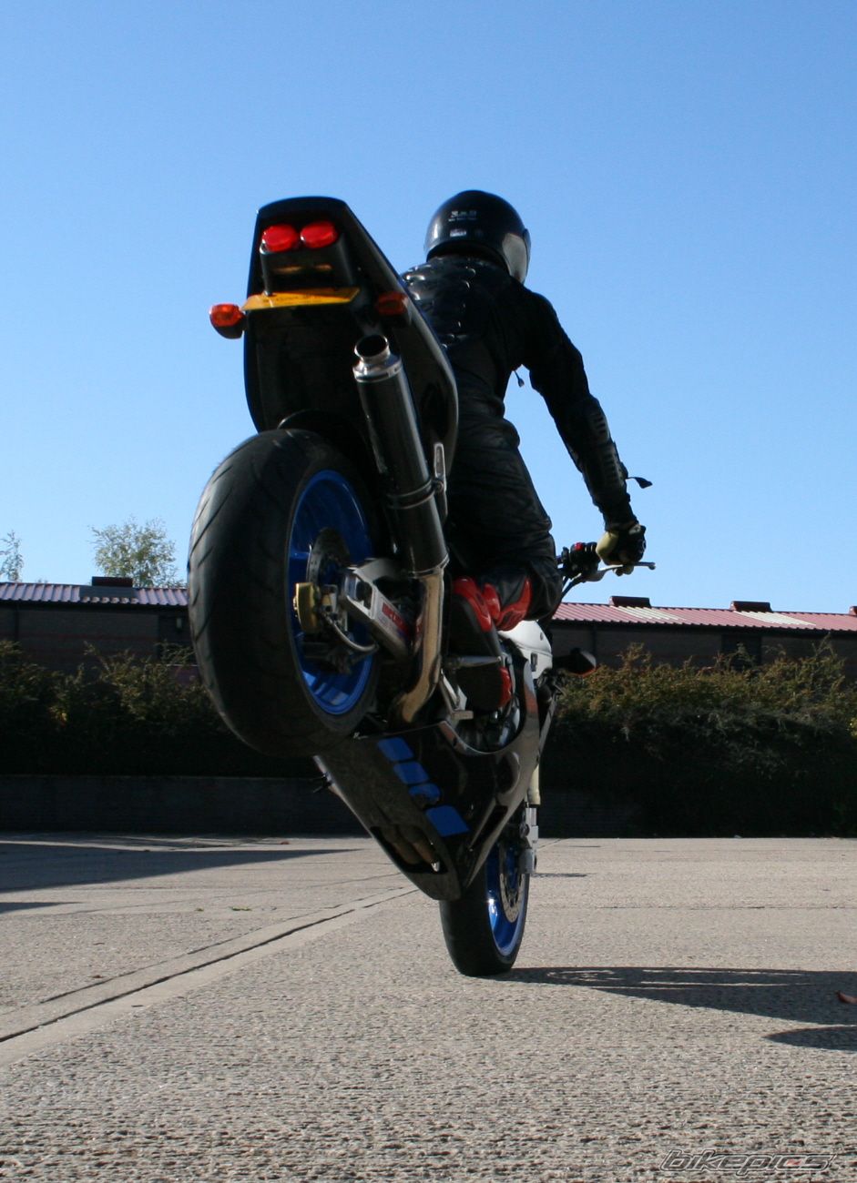 2000 YAMAHA YZF R1 | Picture 2082418 motorcycle photo