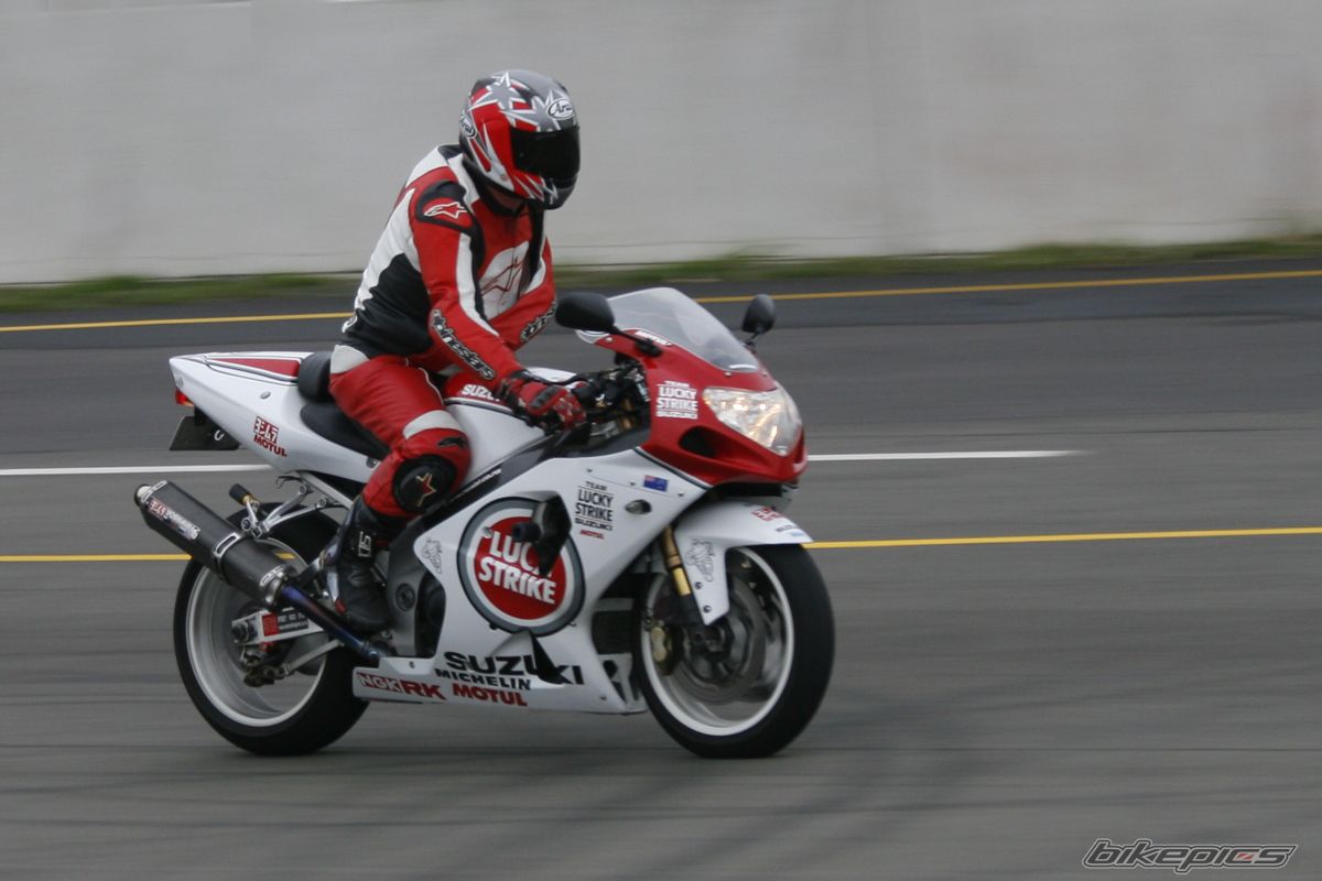 2002 SUZUKI GSX R 1000 | Picture 2082913 motorcycle photo