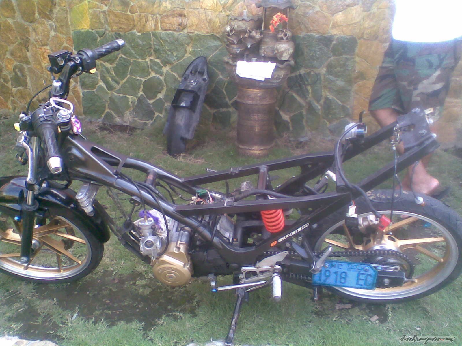 2010 SUZUKI RAIDER 150 | Picture 2083060 motorcycle photo