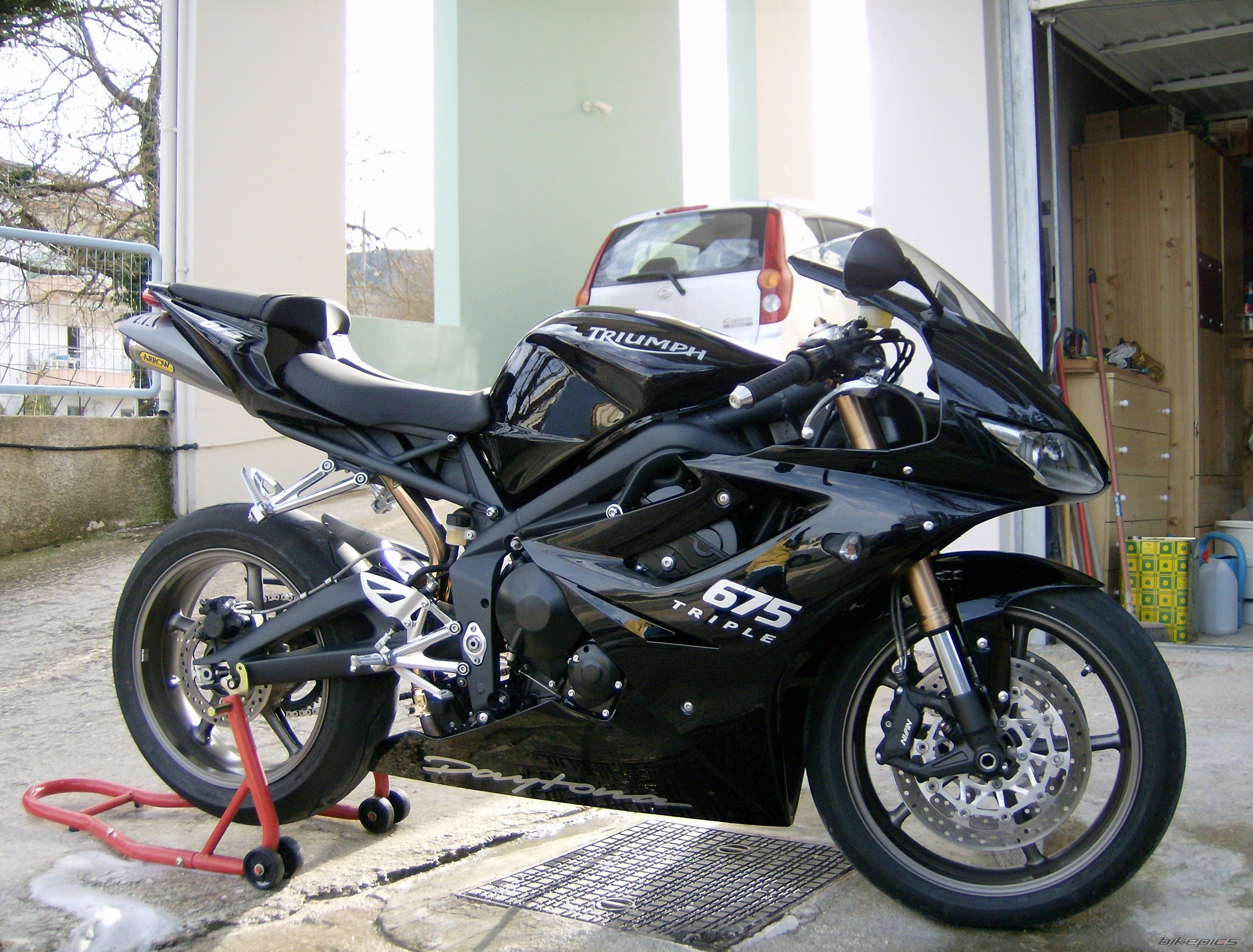 2010 TRIUMPH DAYTONA 675 | Picture 2083600 motorcycle photo