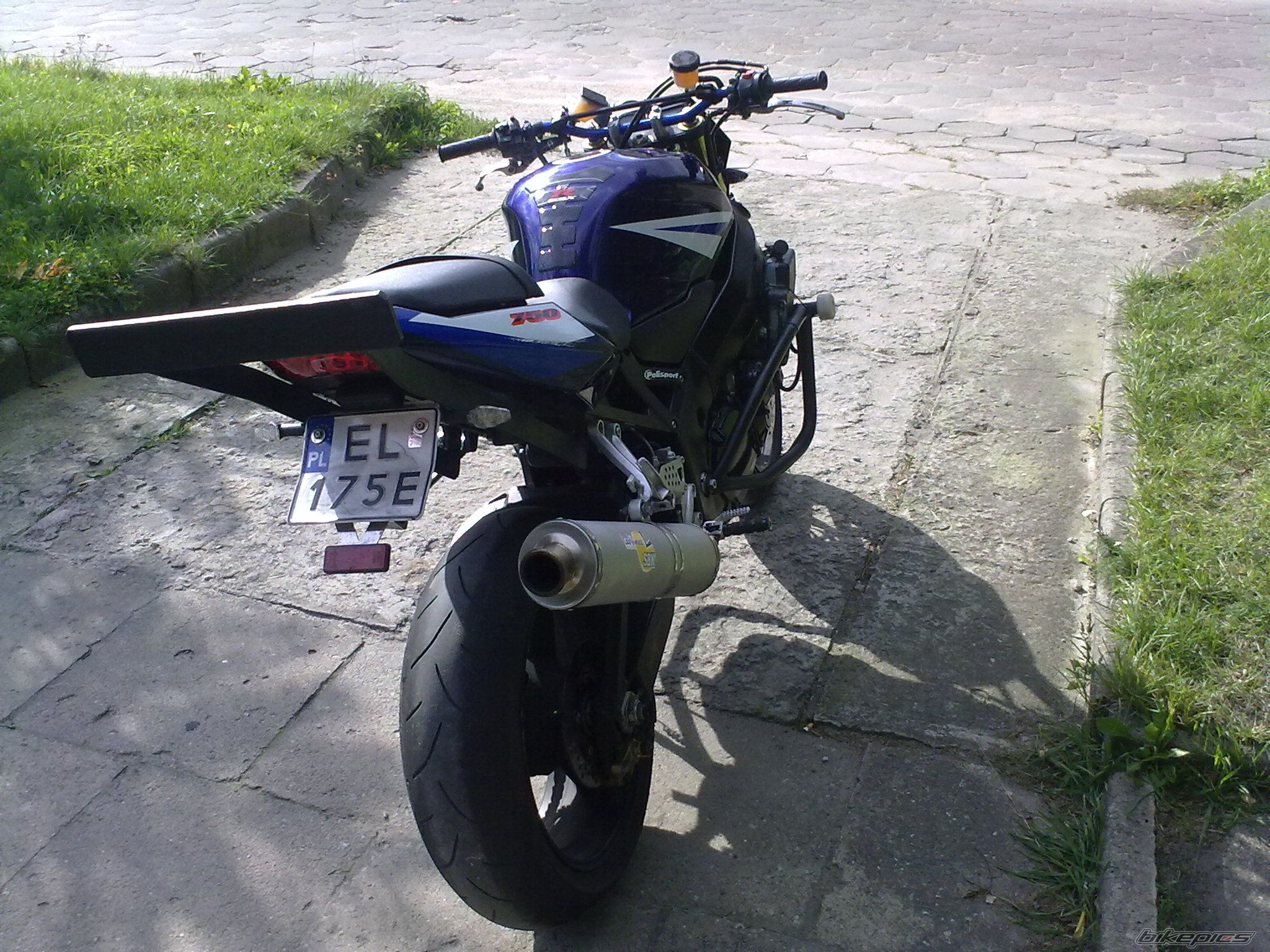 2005 SUZUKI GSXR | Picture 2083906 motorcycle photo