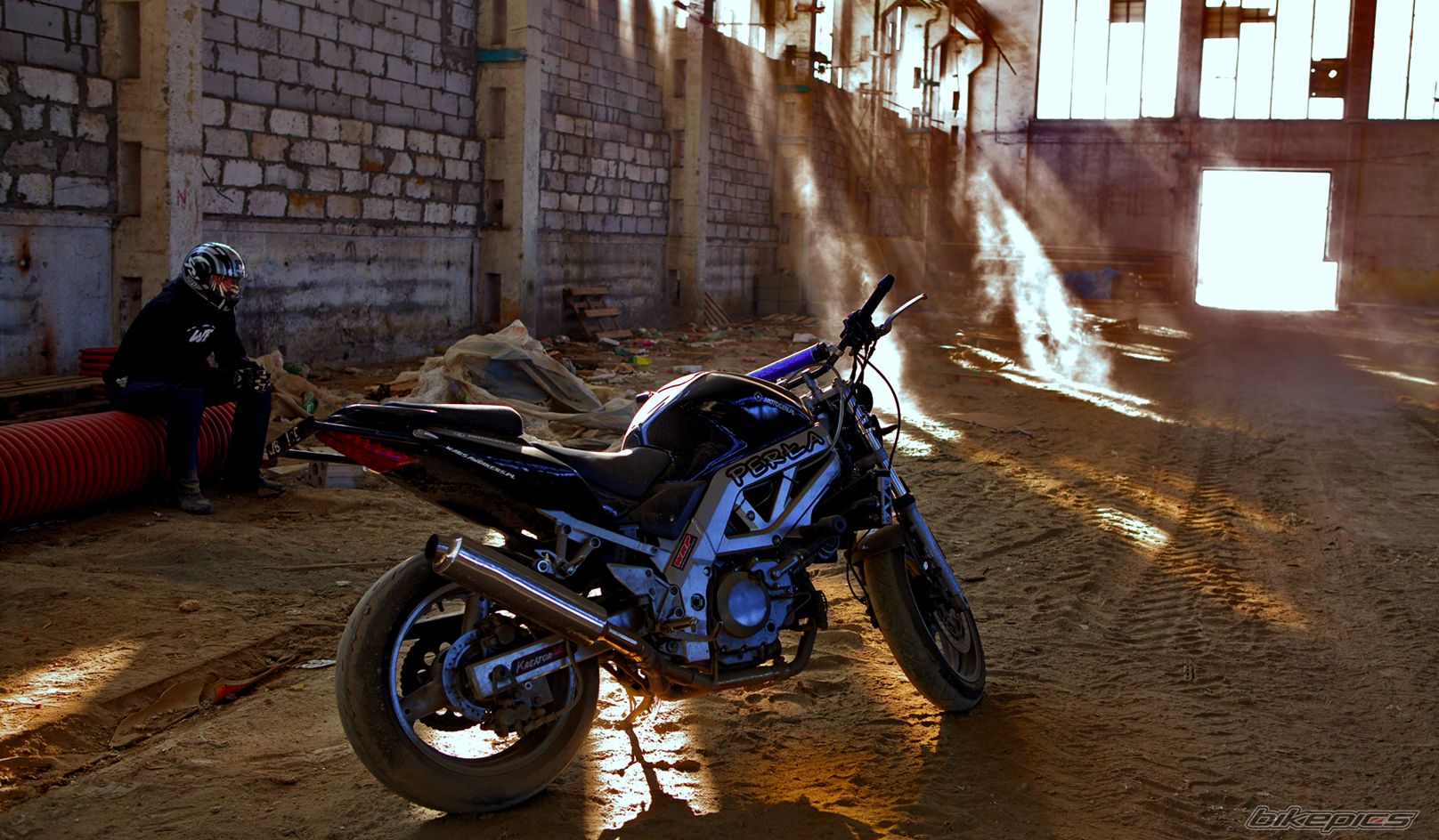 2004 SUZUKI SV 650 | Picture 2084980 motorcycle photo