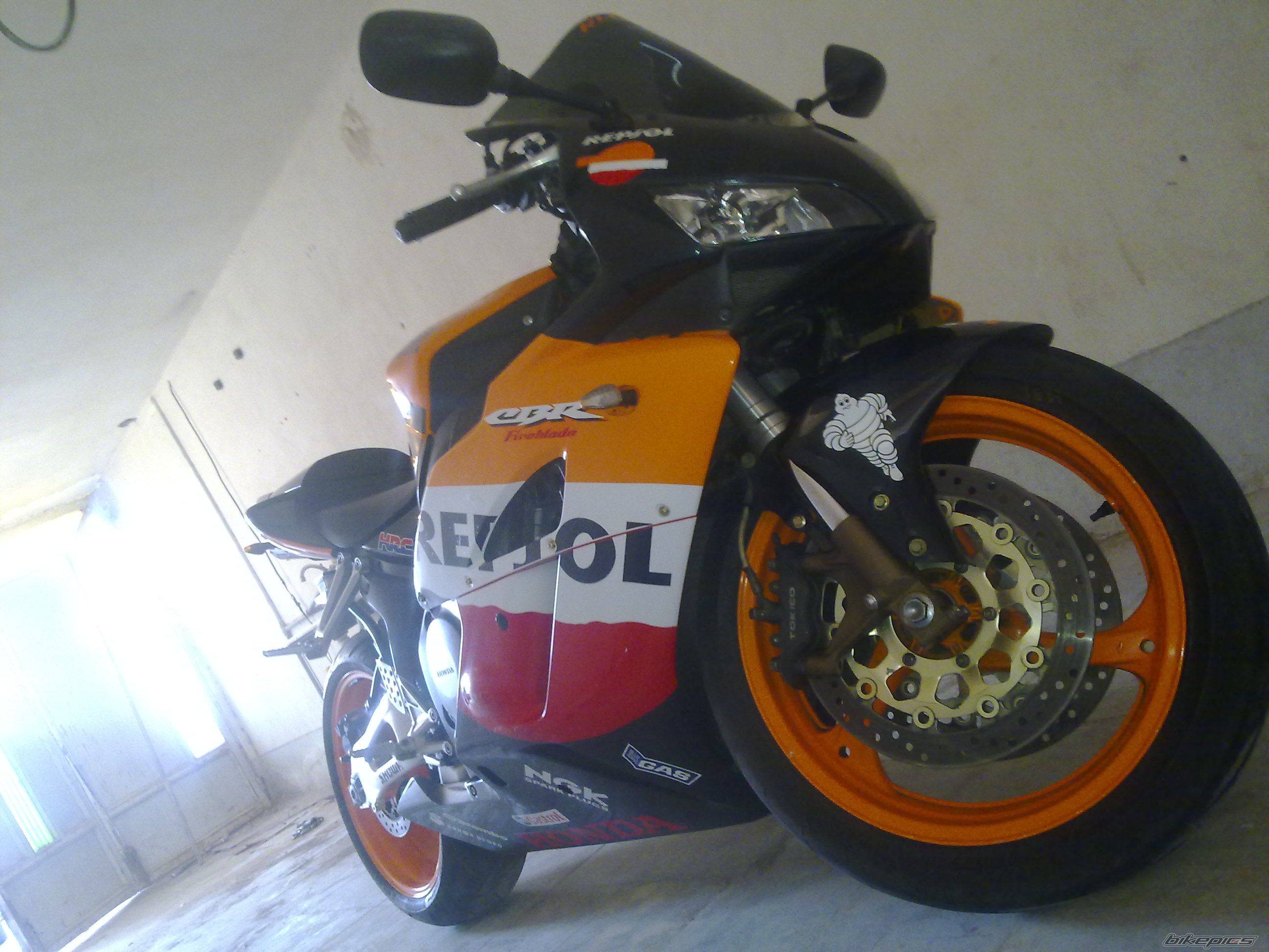 2006 HONDA CBR 1000  RR | Picture 2086009 motorcycle photo