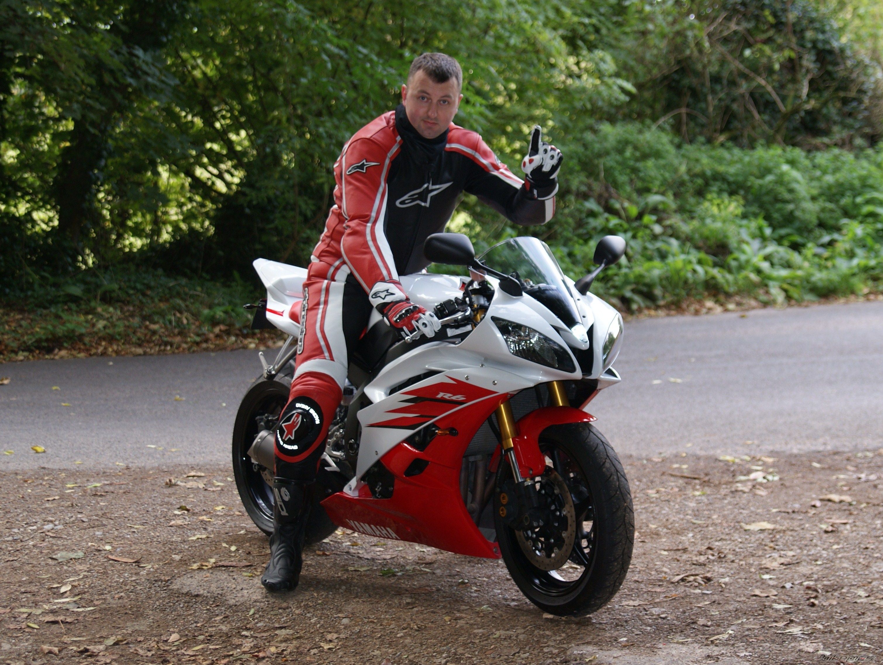 2006 YAMAHA YZF R6 | Picture 2086207 motorcycle photo