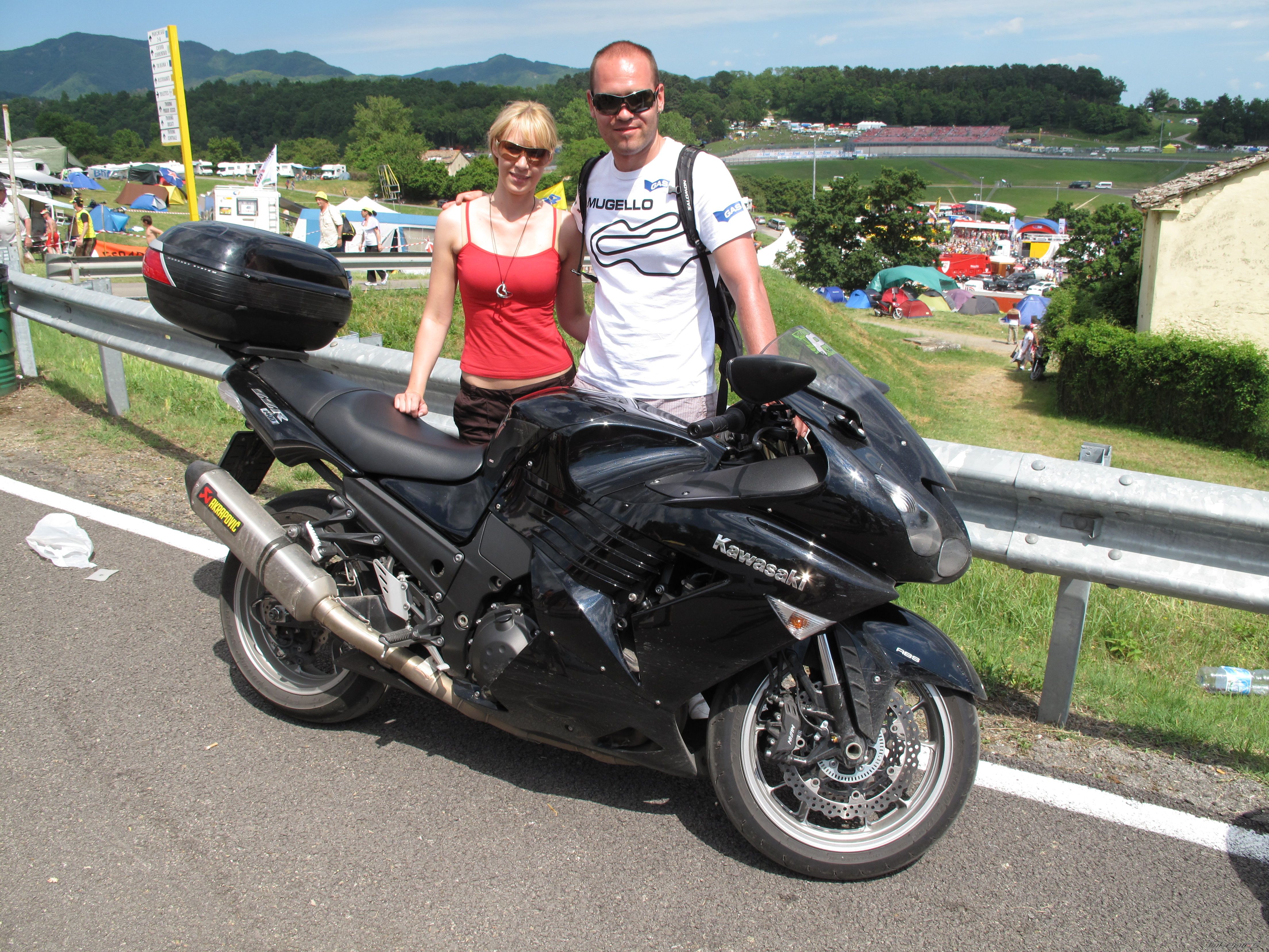 2008 KAWASAKI ZZR 1400 | Picture 2086339 motorcycle photo