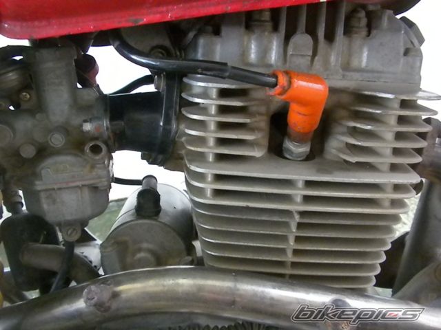2010 HONDA XR 200 | Picture 2086560 motorcycle photo