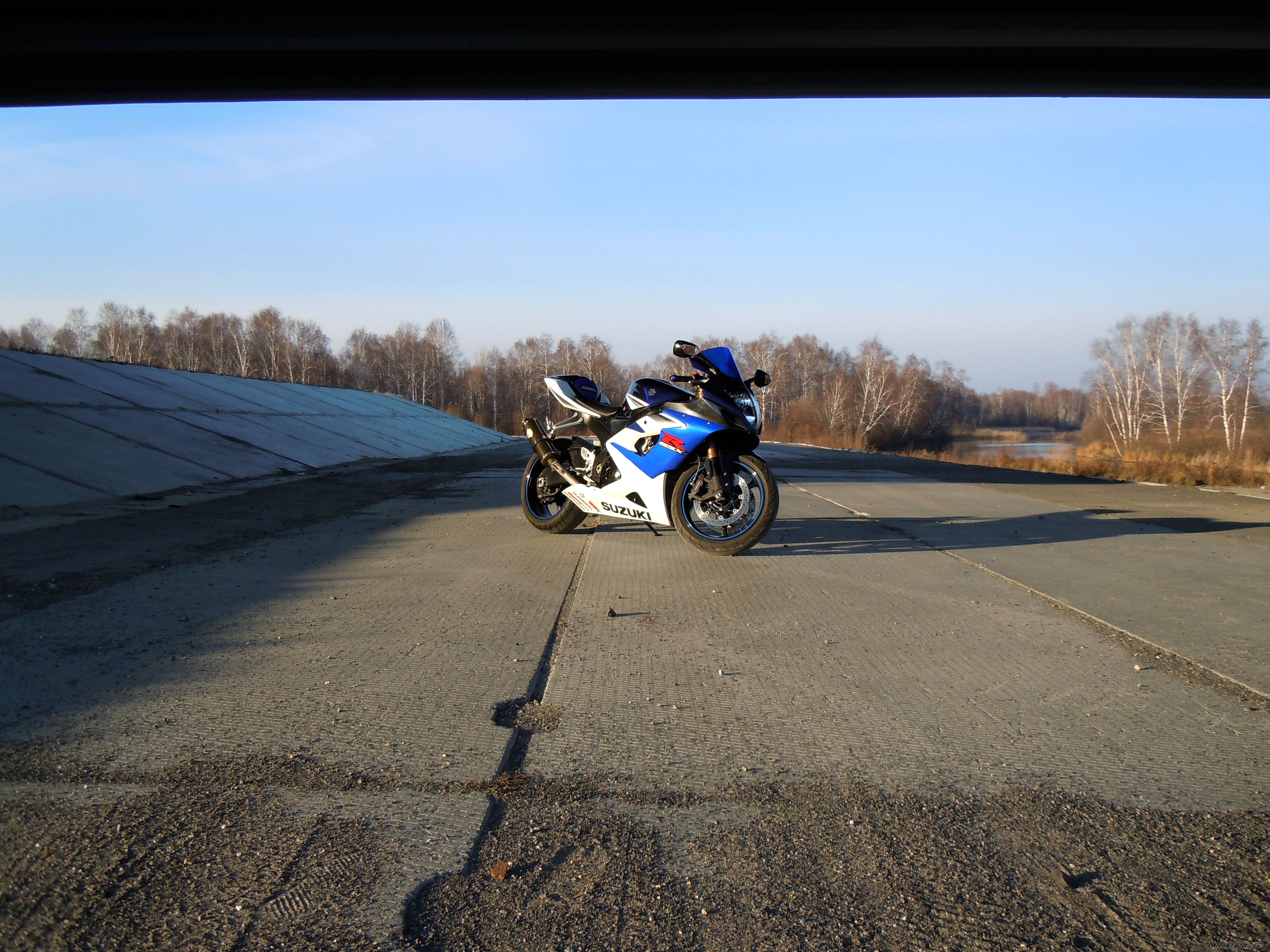 2005 SUZUKI GSX R 1000 | Picture 2087325 motorcycle photo