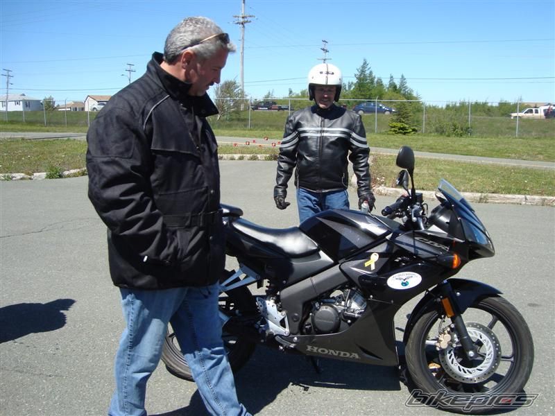2008 HONDA CBR 125 | Picture 2087584 motorcycle photo