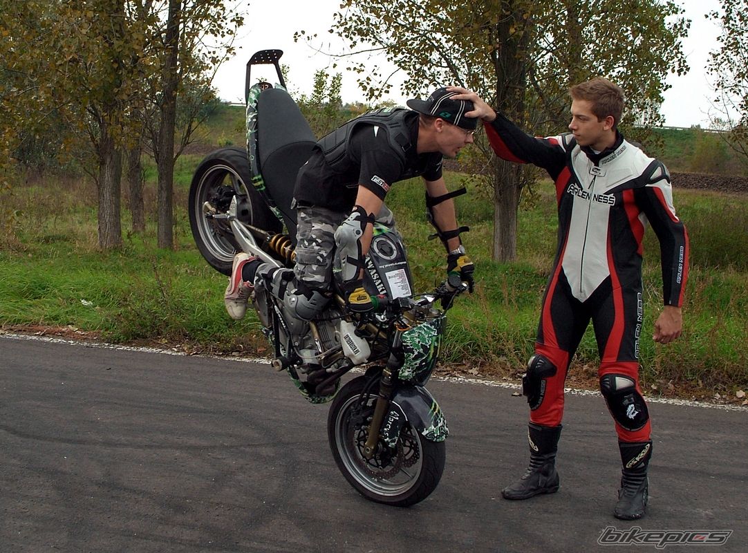 2006 KAWASAKI ER 6N | Picture 2087990 motorcycle photo