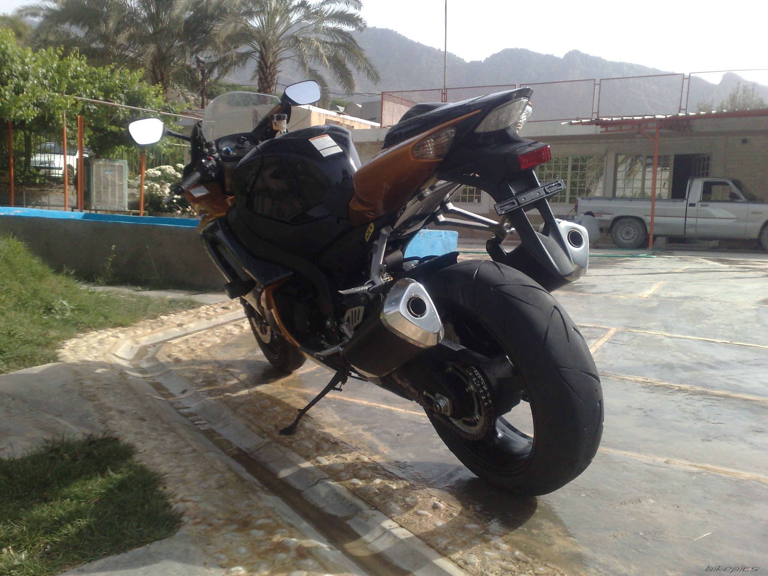 2010 SUZUKI GSX R 1000 | Picture 2088503 motorcycle photo