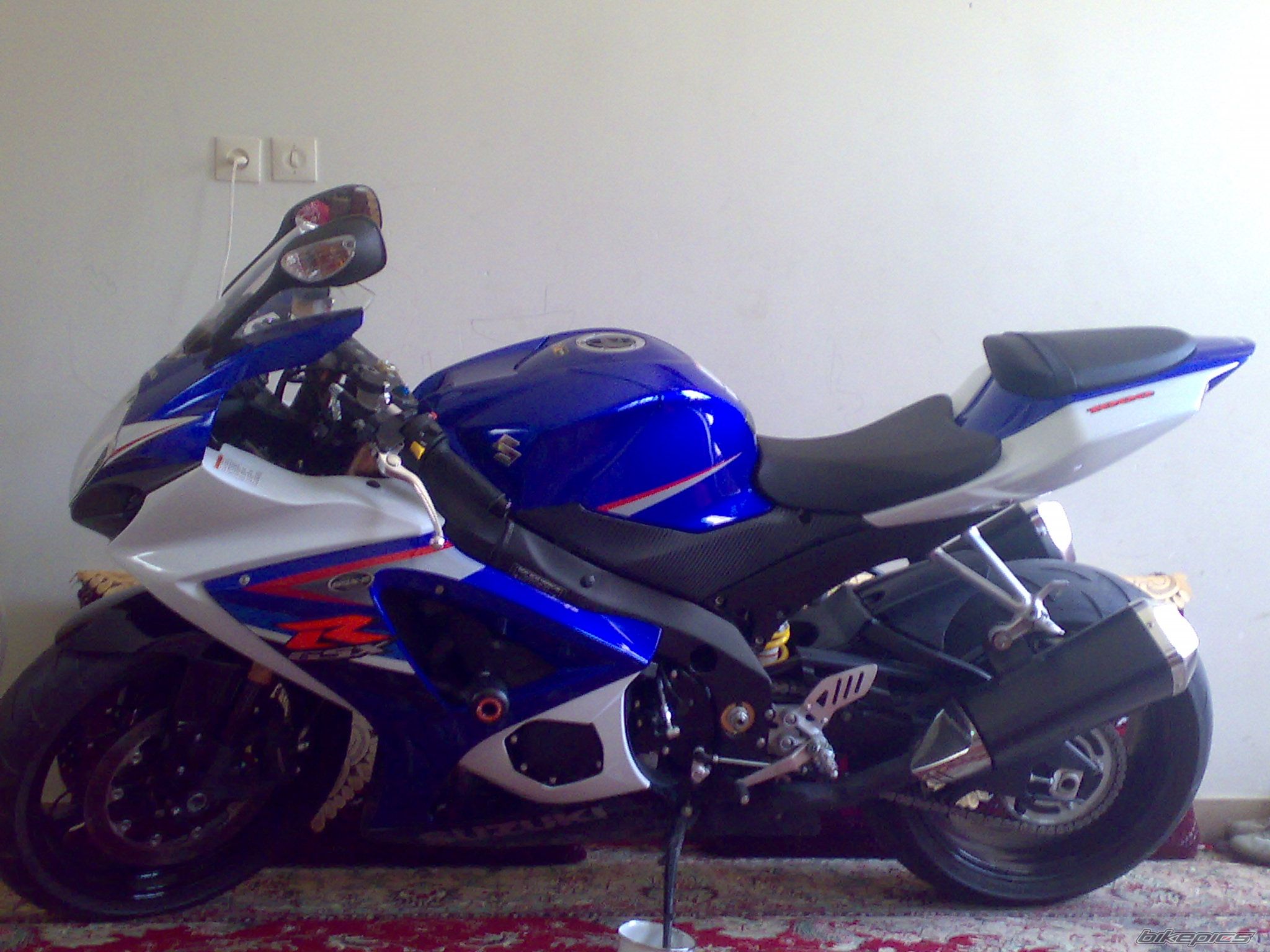 2010 SUZUKI GSX R 1000 | Picture 2088508 motorcycle photo