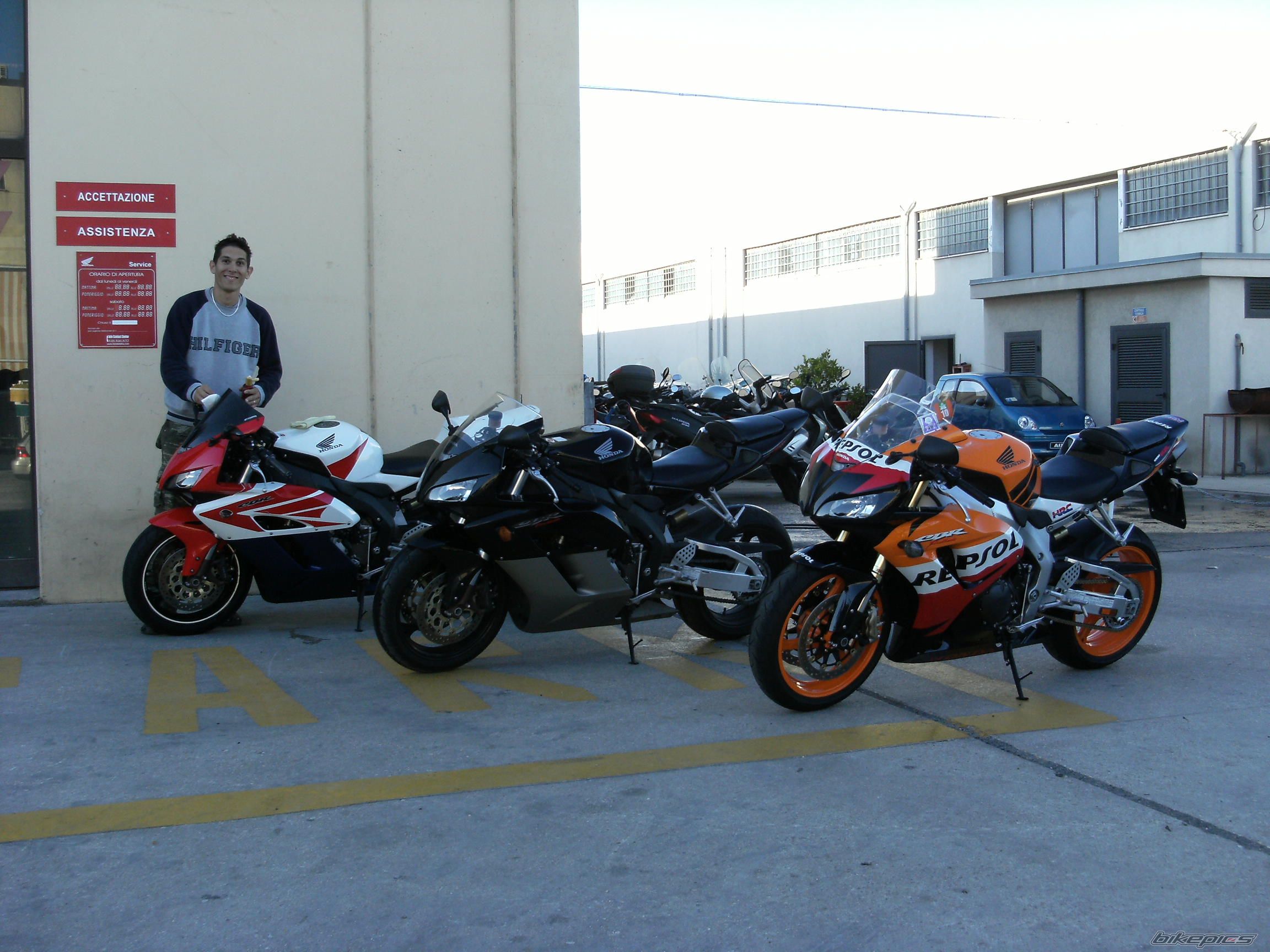 2007 HONDA CBR 1000  RR | Picture 2089612 motorcycle photo