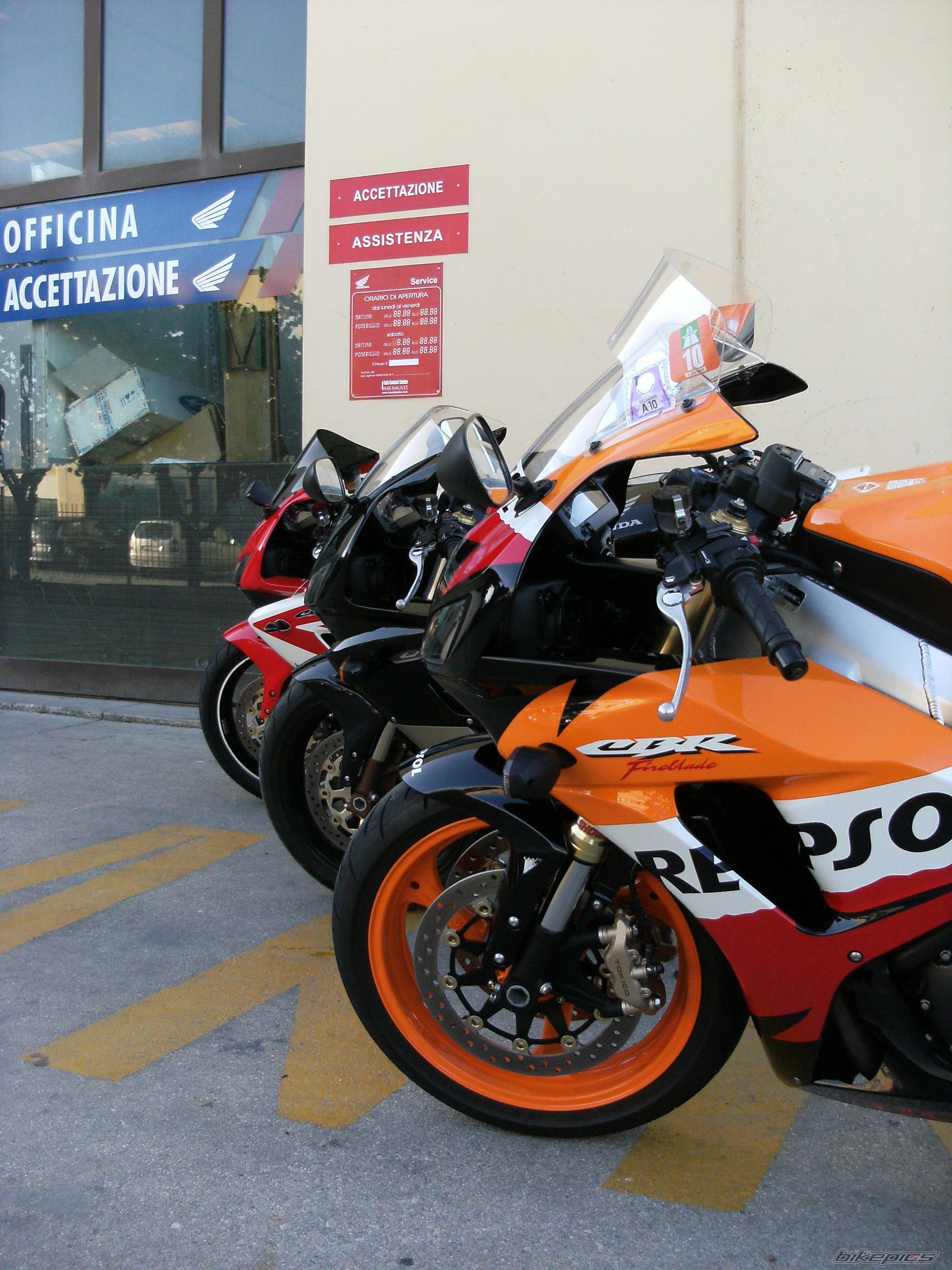 2007 HONDA CBR 1000  RR | Picture 2089614 motorcycle photo