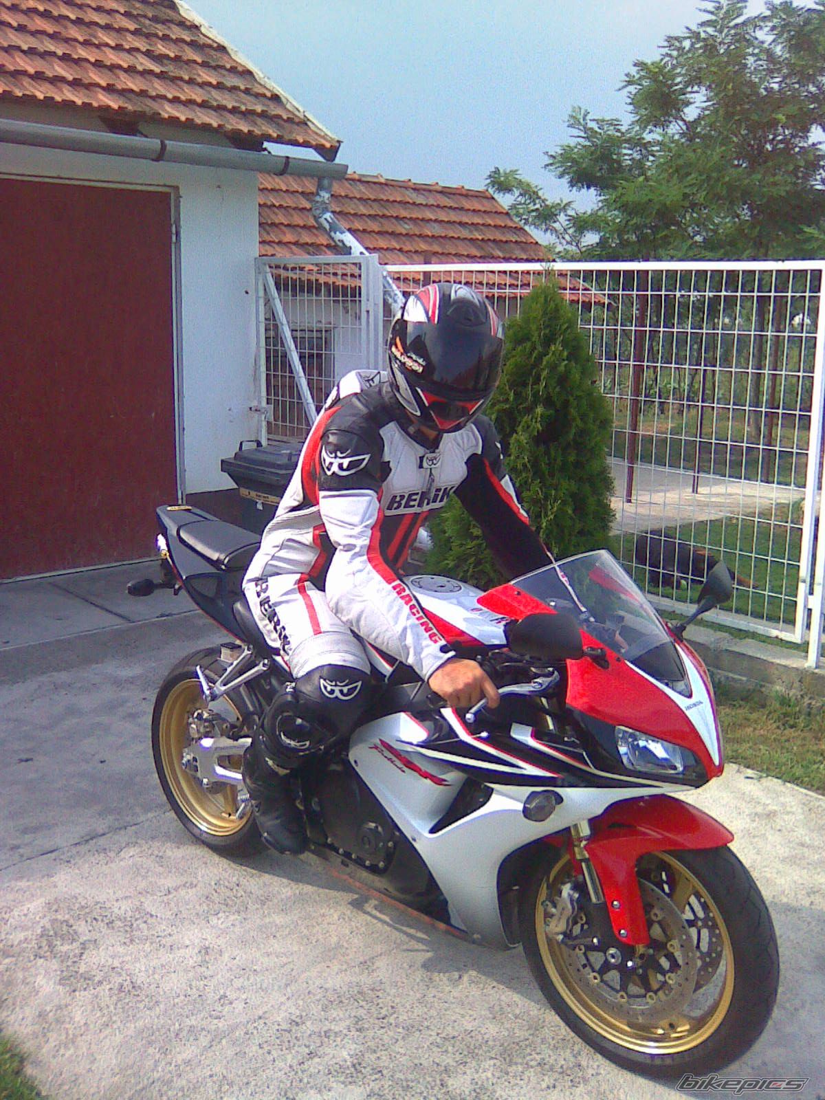    | Picture 2090271 motorcycle photo