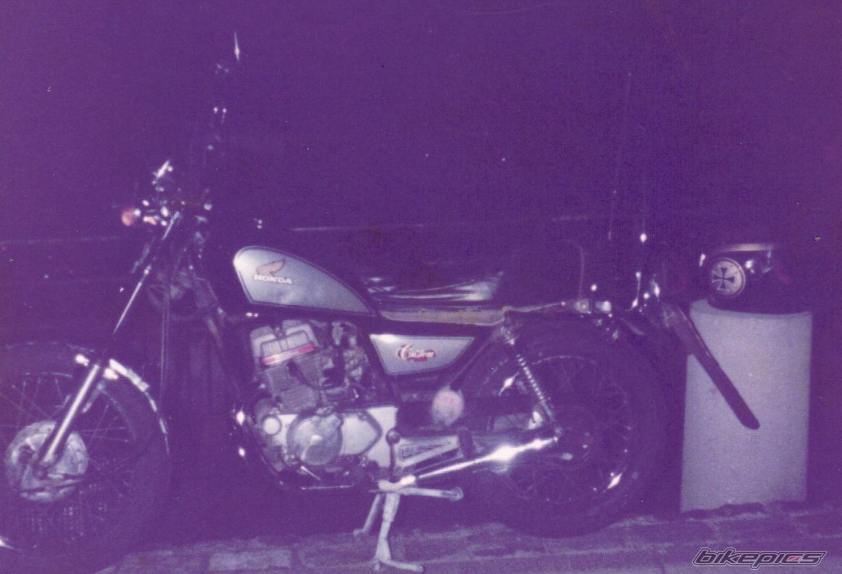 1982 HONDA CM 125 | Picture 2091456 motorcycle photo