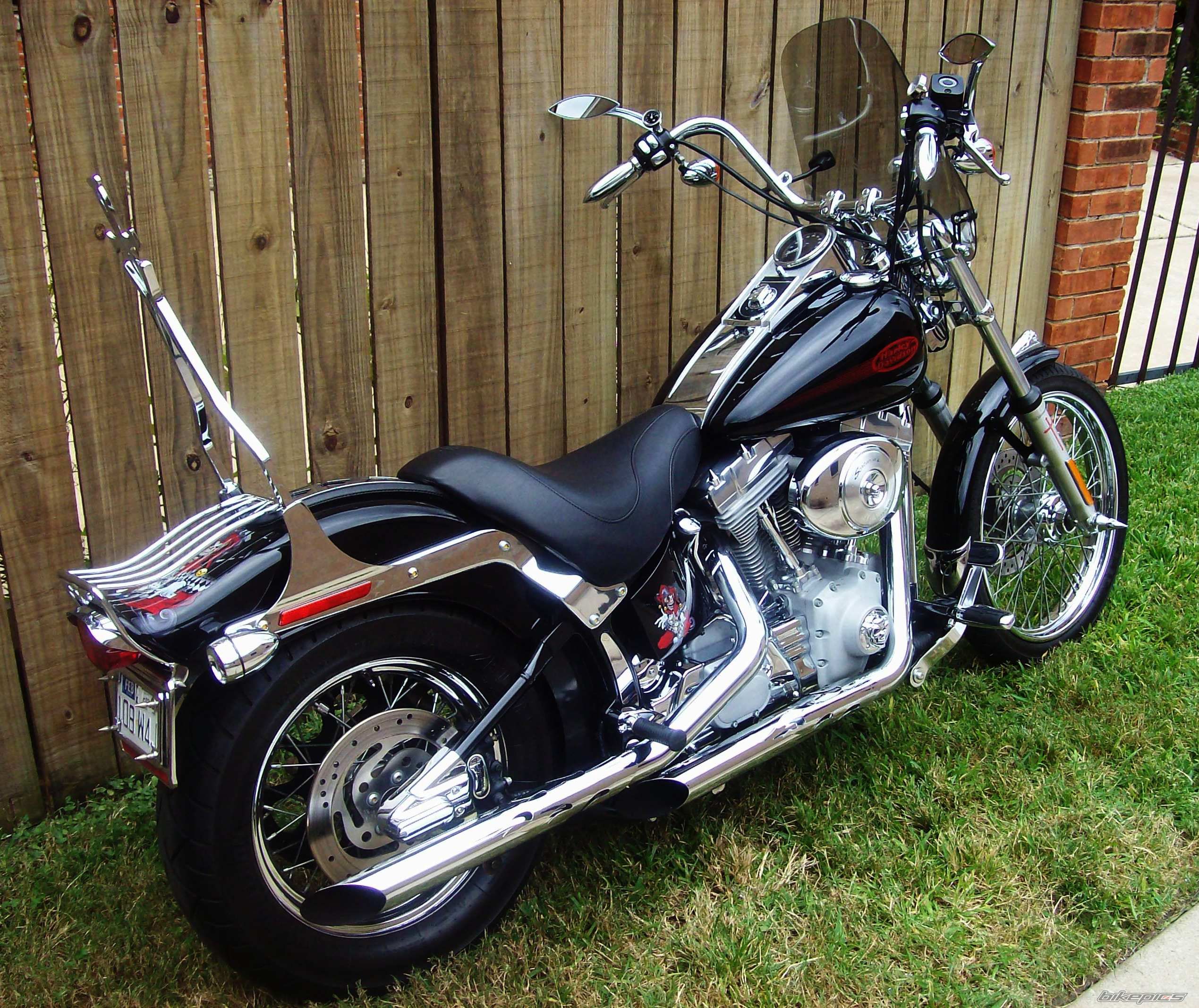 2004 HARLEY DAVIDSON FXST | Picture 2092155 motorcycle photo